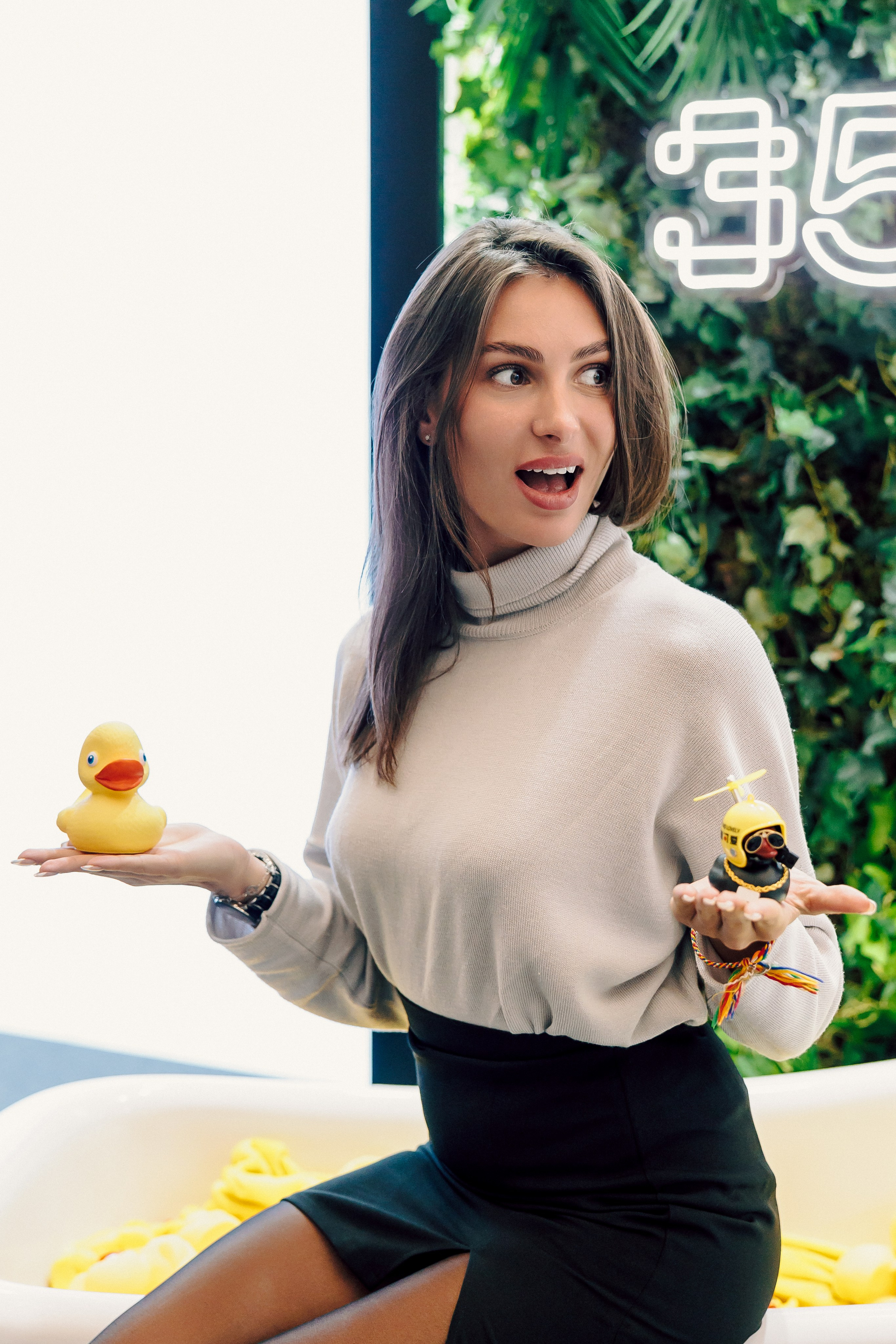 СКБ Контур — Форум будущего — Стенд. Лёшка Варзегов — фотограф