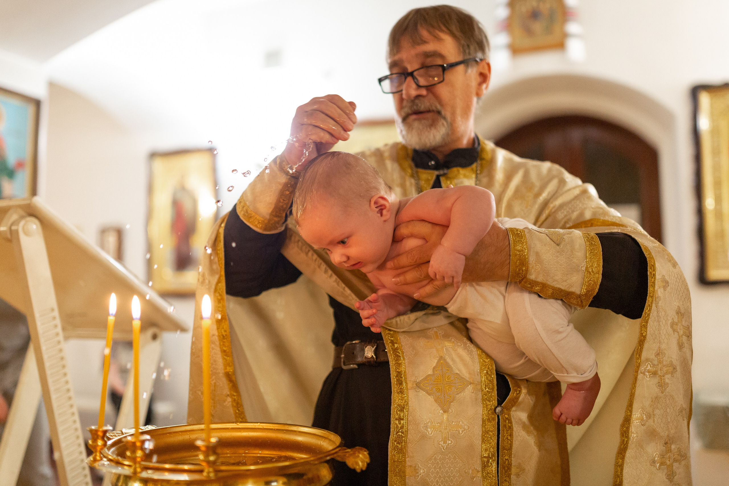 Таинство крещения. Фотограф Комаров Сергей
