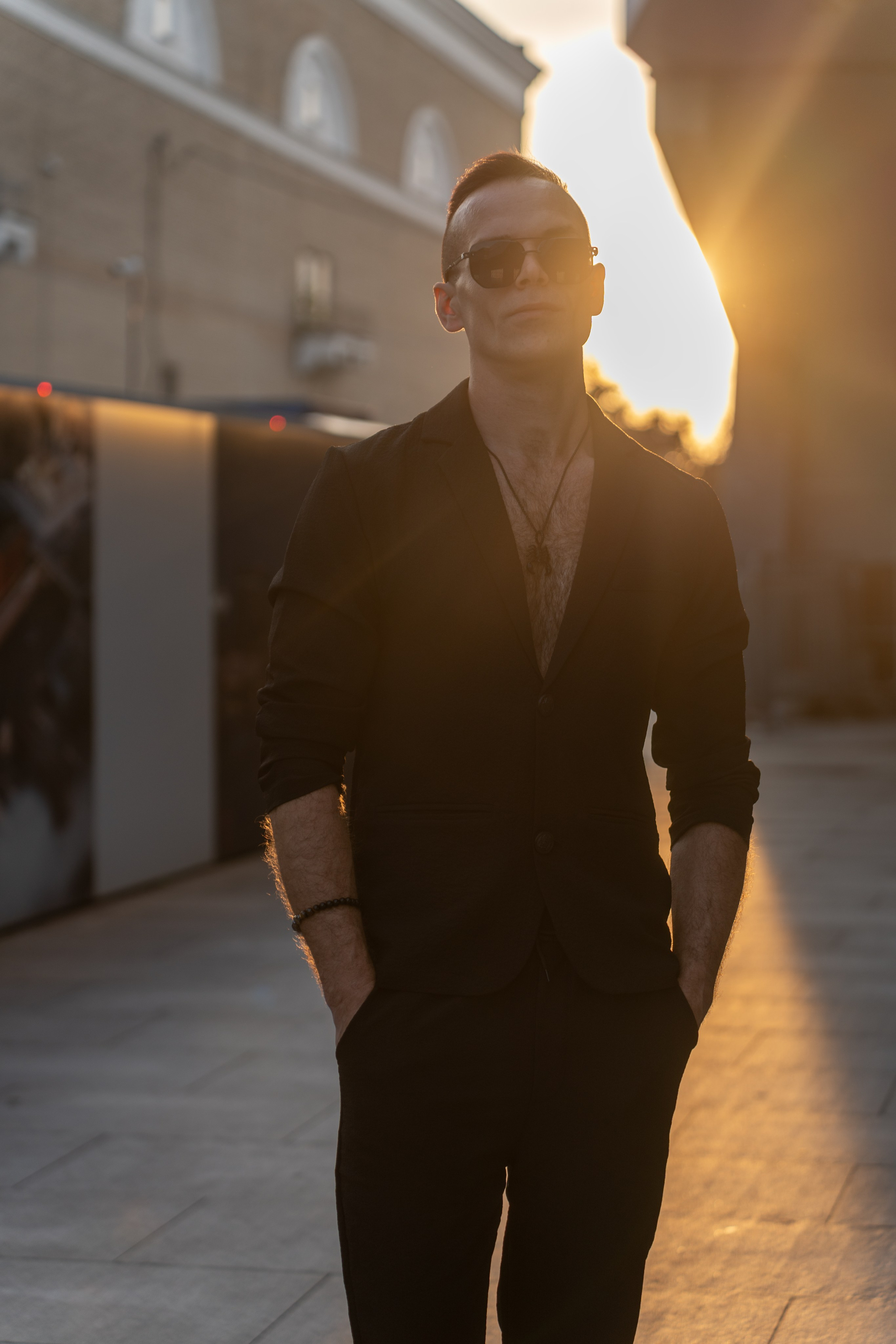 Мужская стрит фотосессия. Портретный фотограф в Москве Фарид Леонов