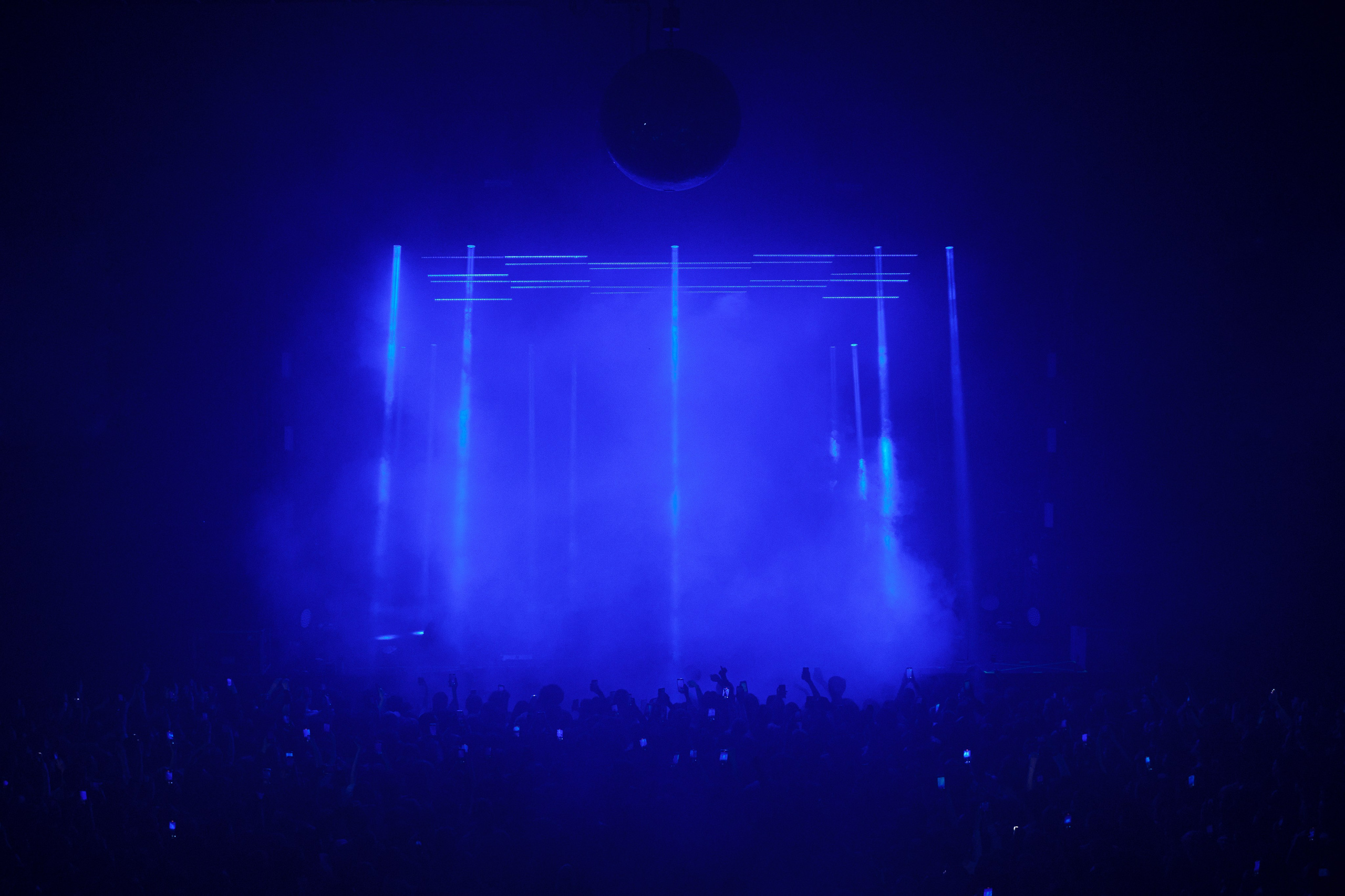 07.04.2024 | LIL KRYSTALLL for PixelGrid Studio. Личный и концертный фотограф в Москве