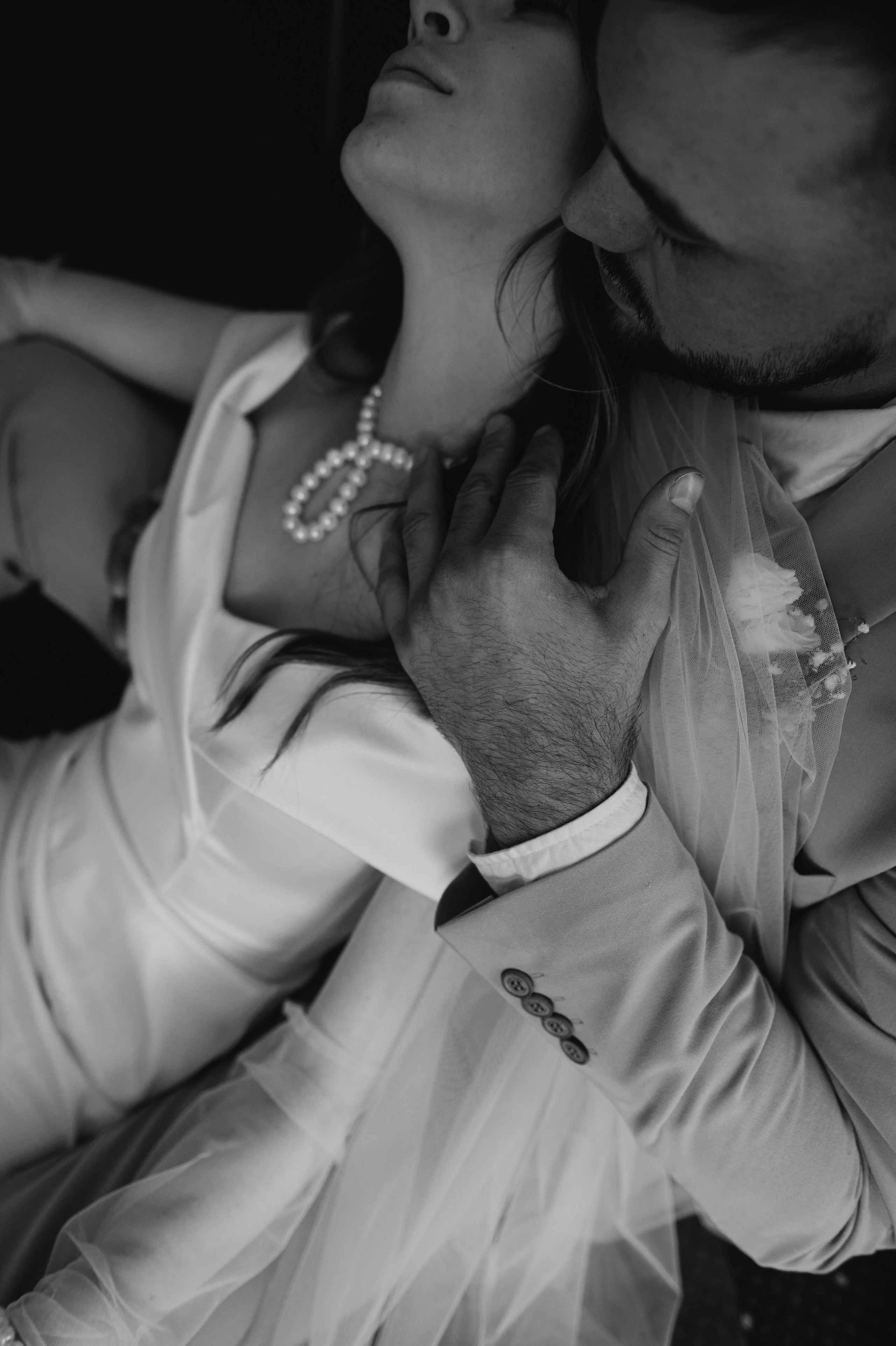 Свадебные фотографии. Фотограф в Барнауле Дарья Бутурлакина. Люби.Цени.Касайся