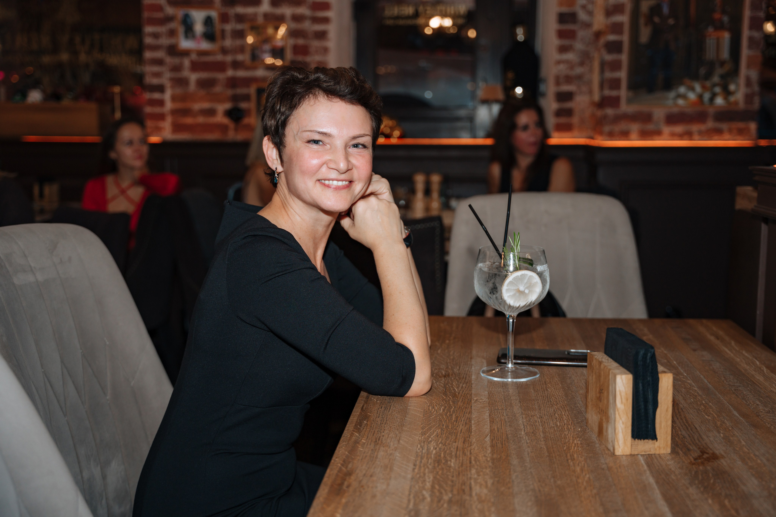 Вечеринка Андрэ, бачата, Джинотека. Портретный фотограф в Санкт-Петербурге Дмитриева Наталия