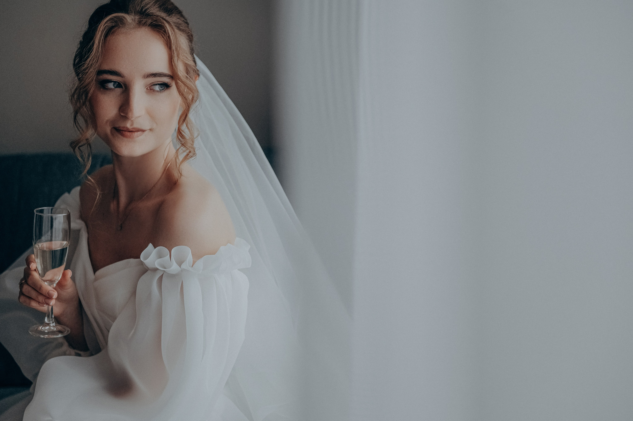 Осенняя нежность в Медвежьих озерах, Щелково. Свадебная фотоистория. Свадебный и семейный фотограф Виктория Носачёва. Щелково, Москва и МО