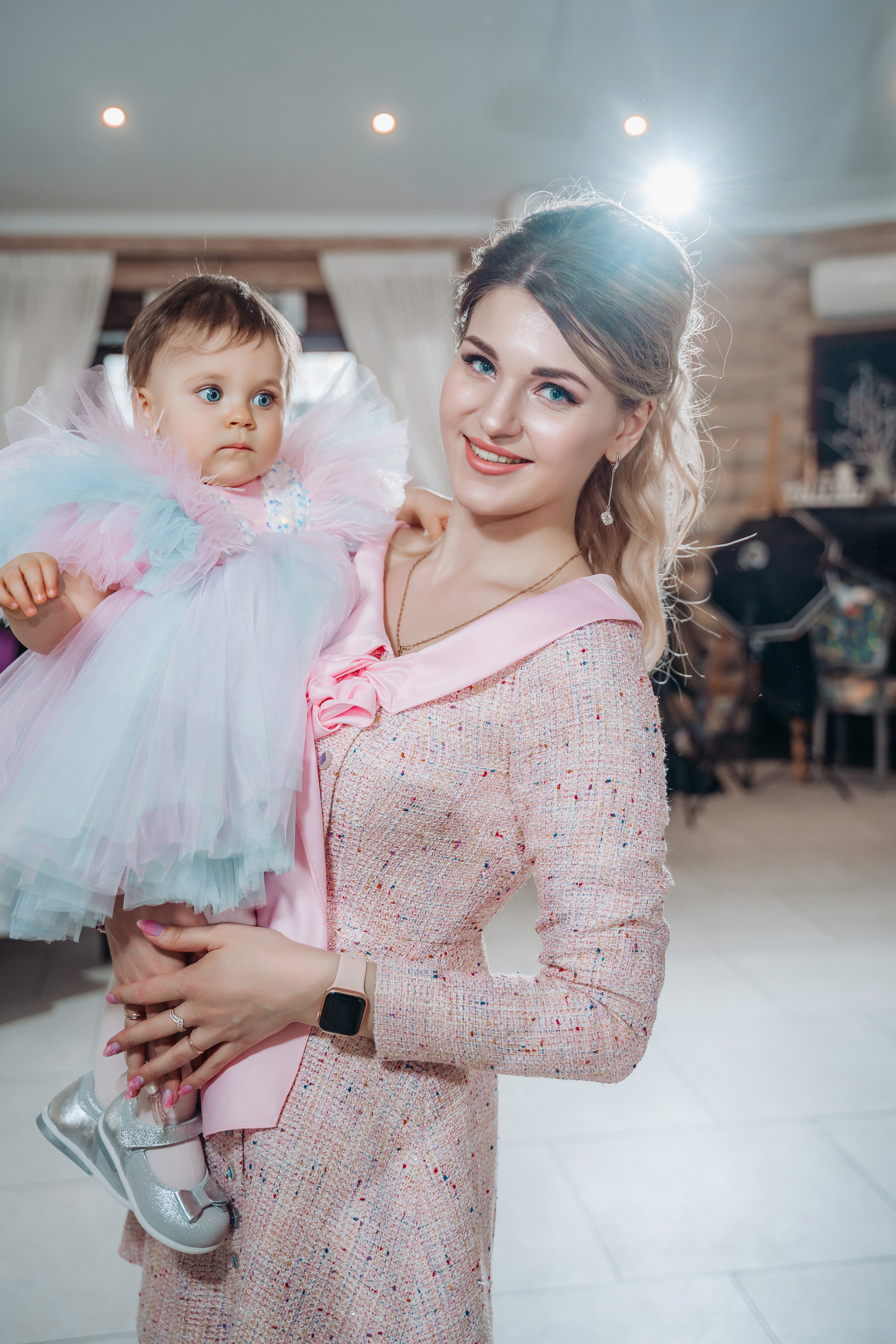 День рождения Ульяны 1 год (годовасие) в клубе Барин