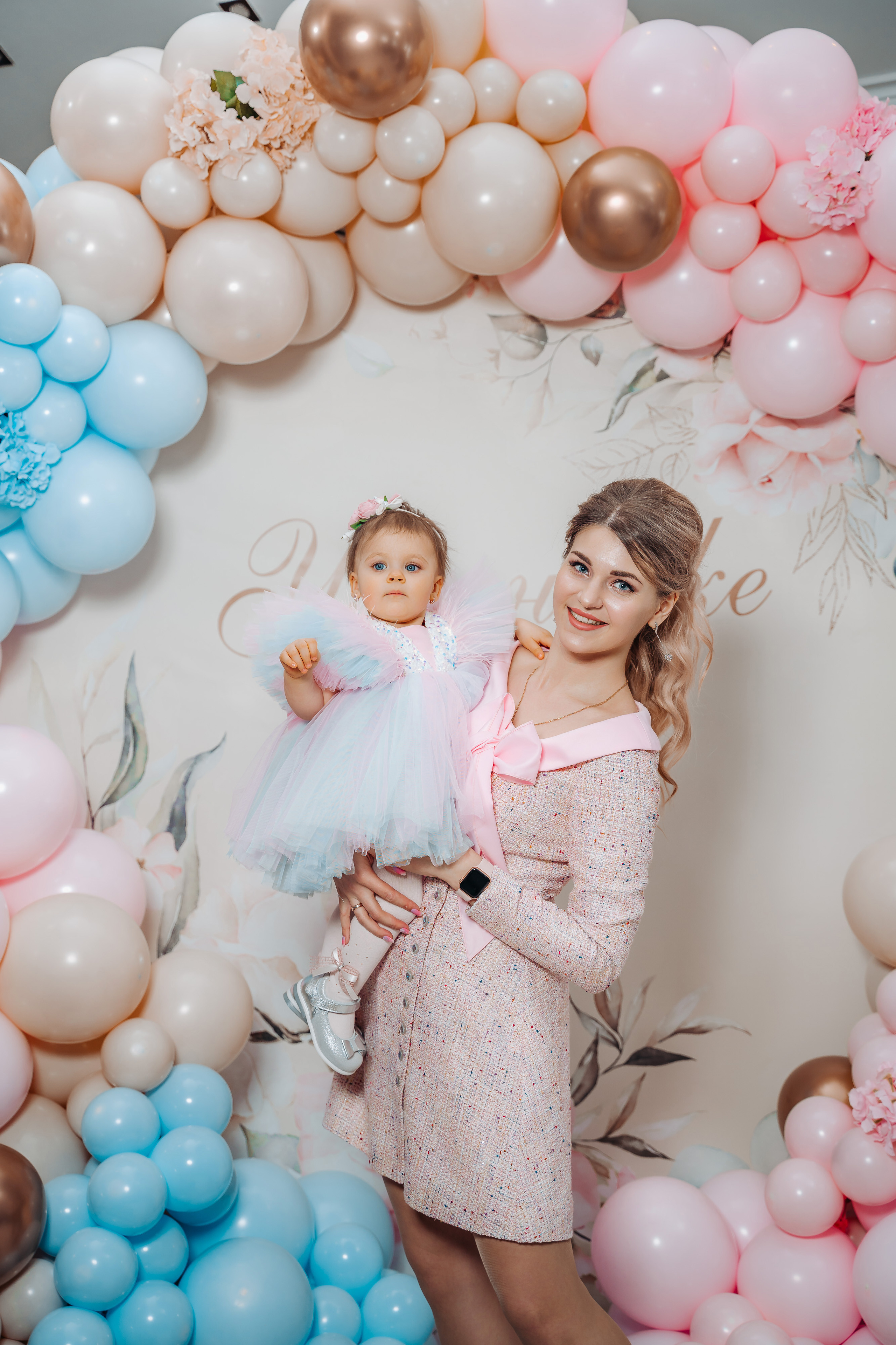 День рождения Ульяны 1 год (годовасие) в клубе Барин