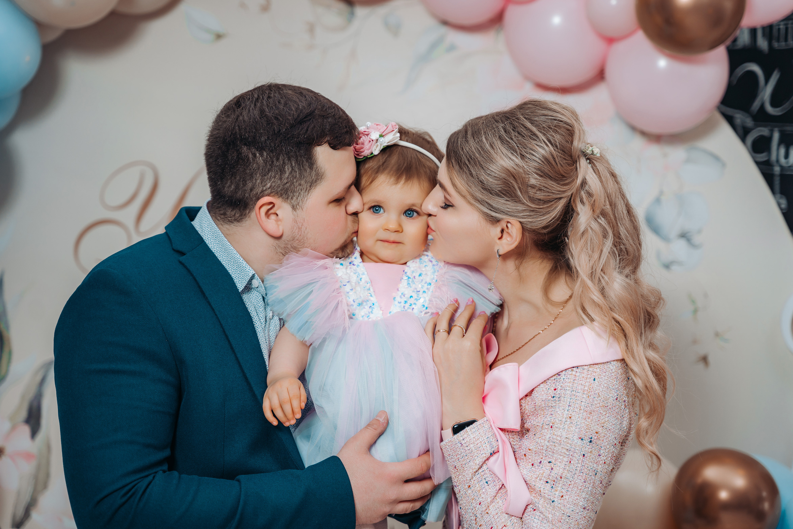 День рождения Ульяны 1 год (годовасие) в клубе Барин