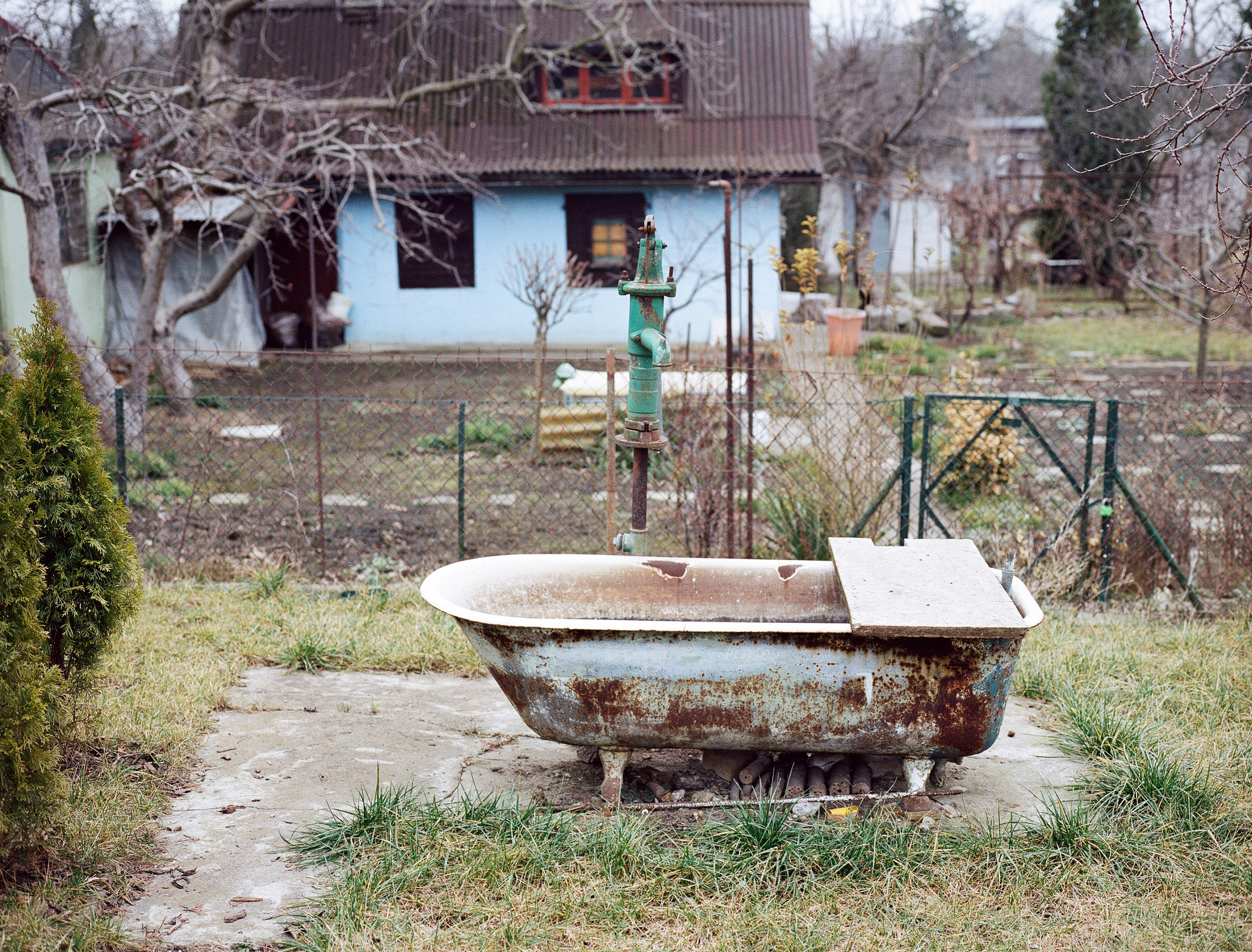 Floating numbness. Photographer, Documentary and Art