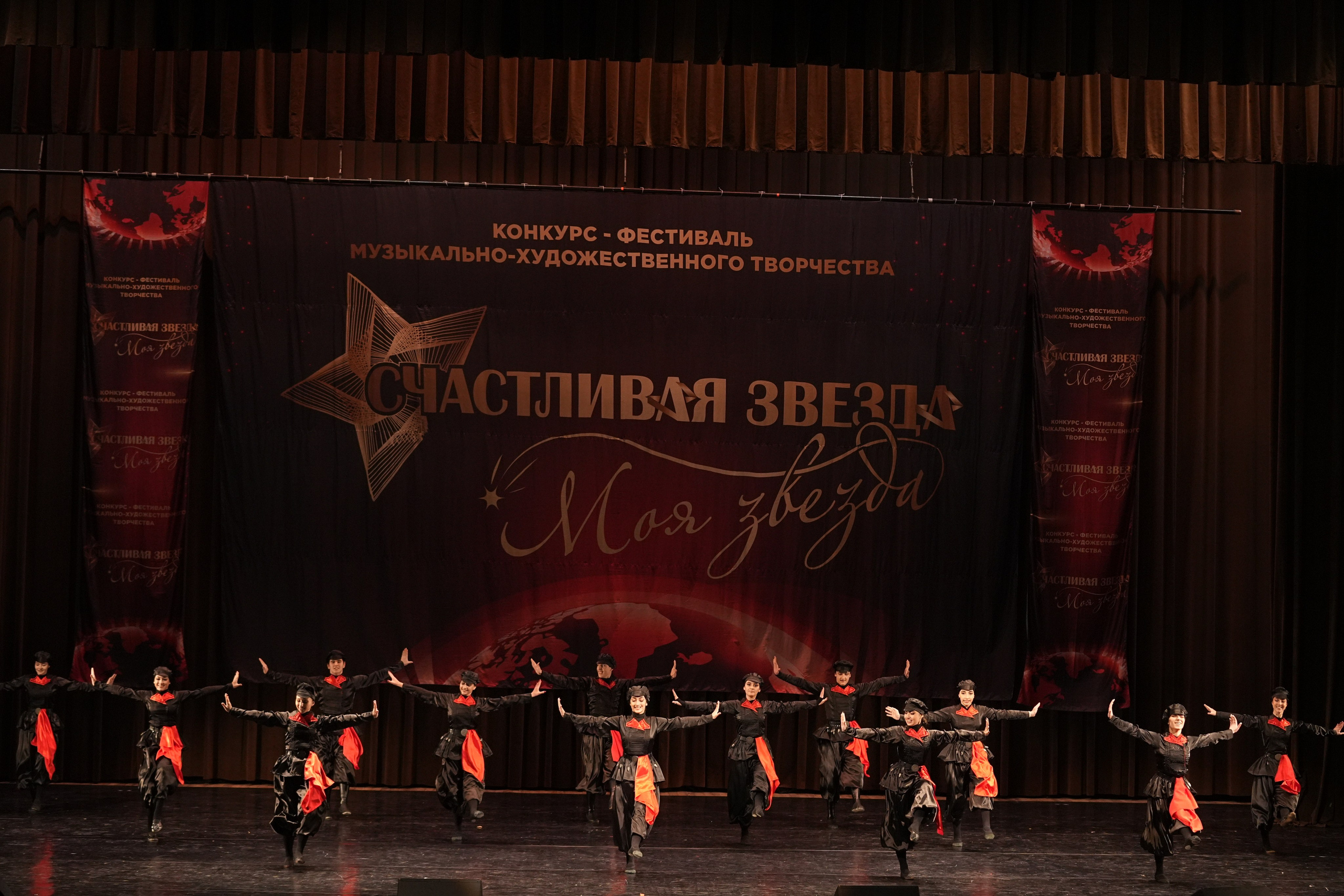 7 декабря, блок 3, г. Москва. Золотое яблочко