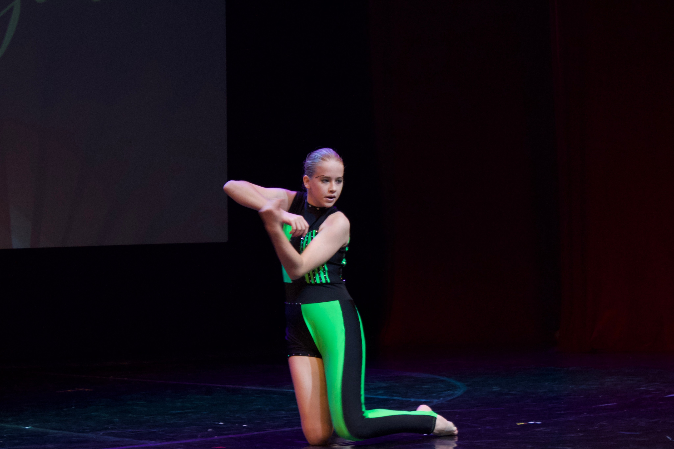 16 ноября, г. Астрахань. Золотое яблочко