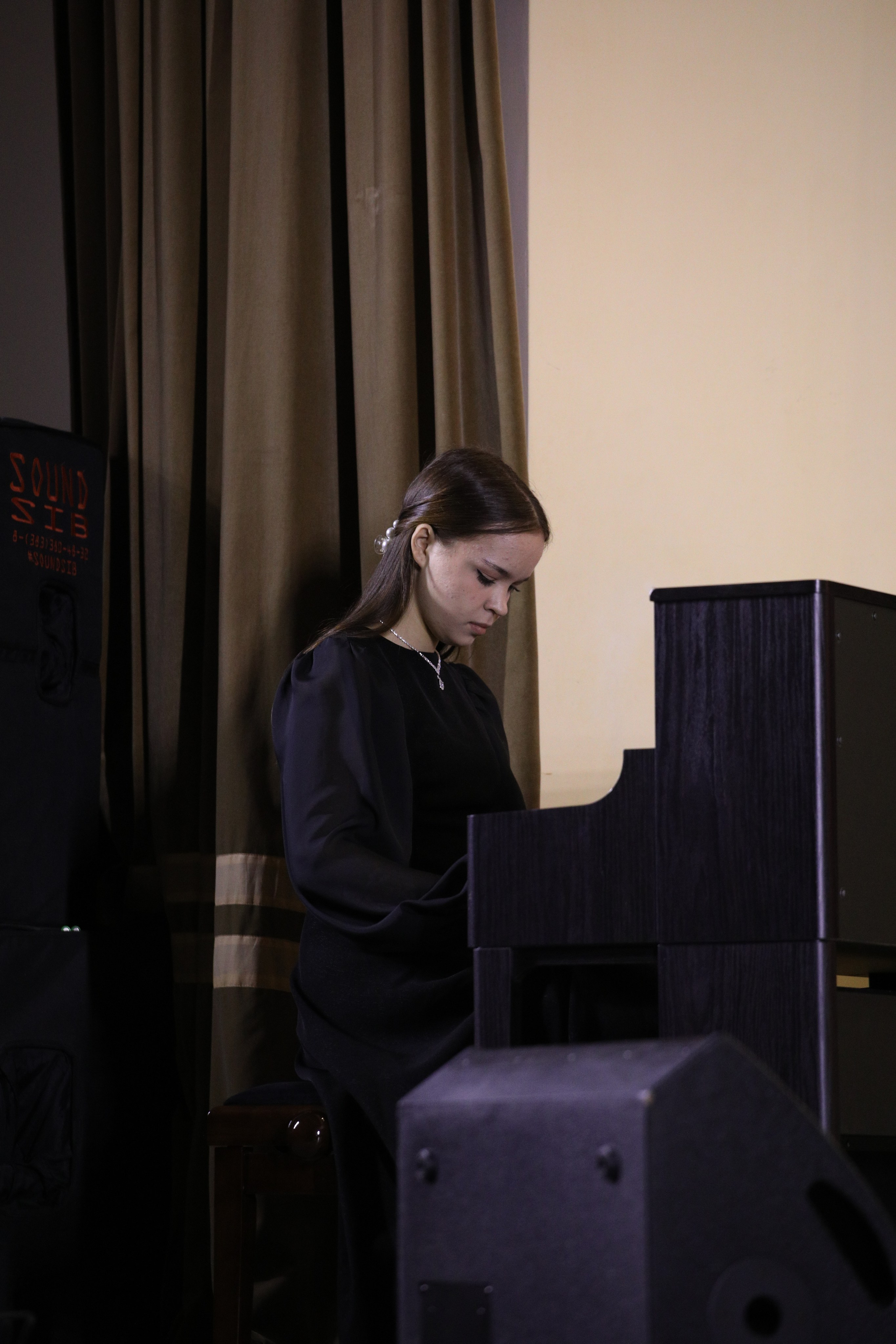 23 ноября, г. Новосибирск. Золотое яблочко