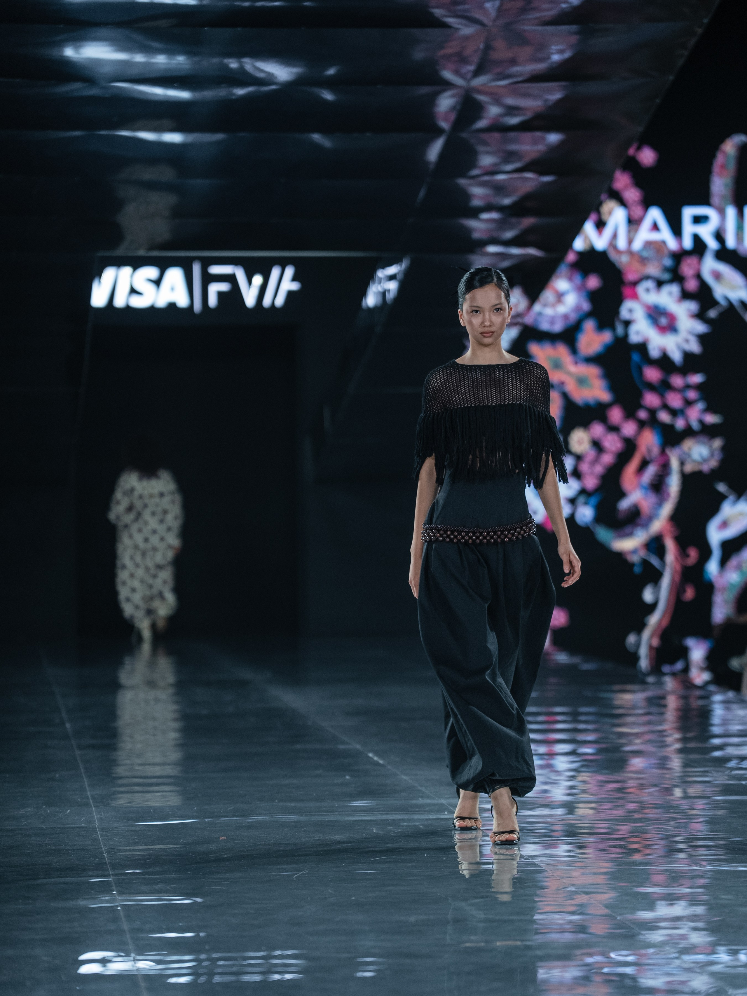 Visa Fashion Week Pre-Fall Mariko. Сайт Алматинского НЮ АРТ, будуар и фэшн фотографа Дениса Карпенко