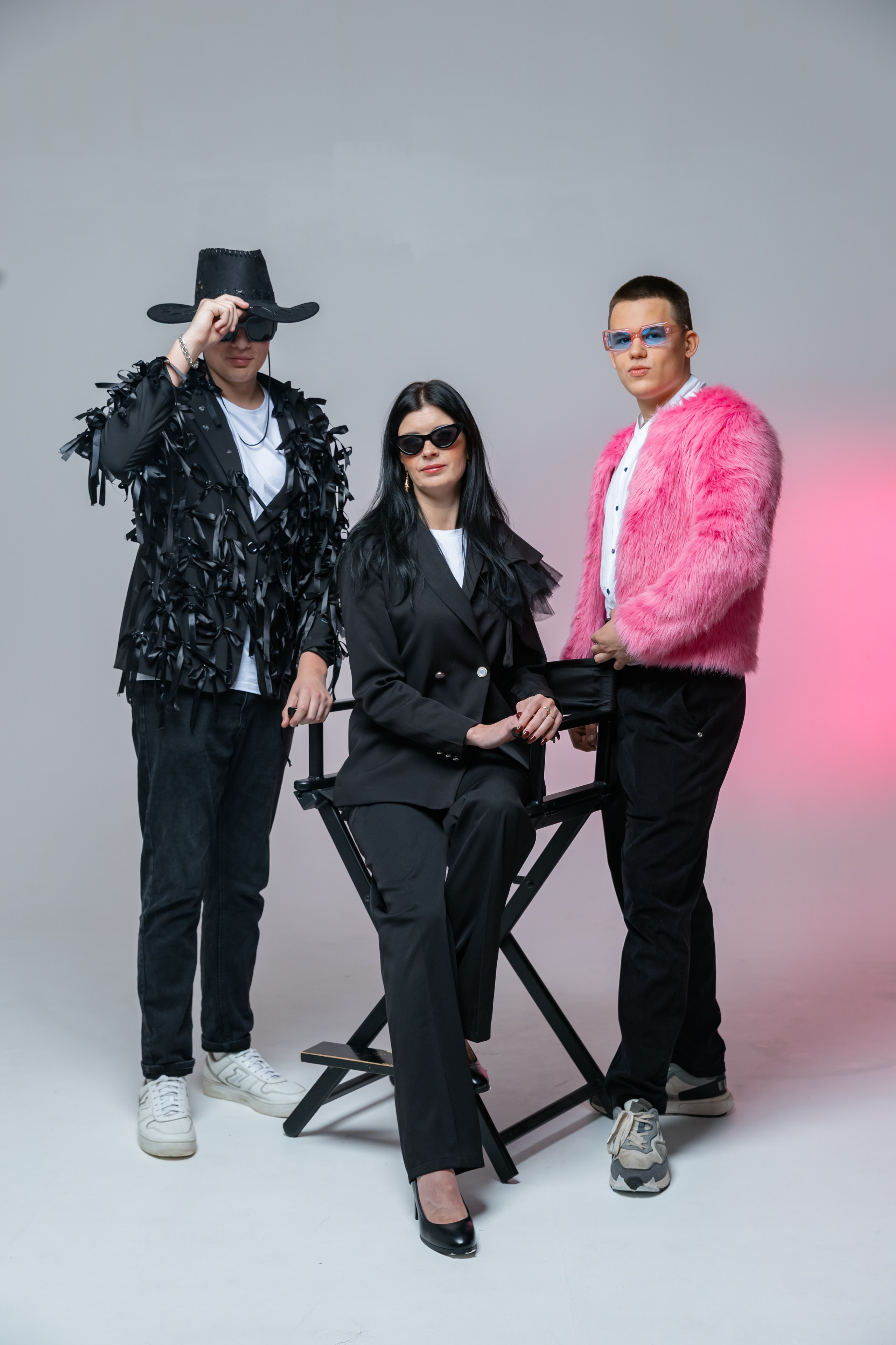 Позирование группы. Выпускные альбомы для детского сада и школы