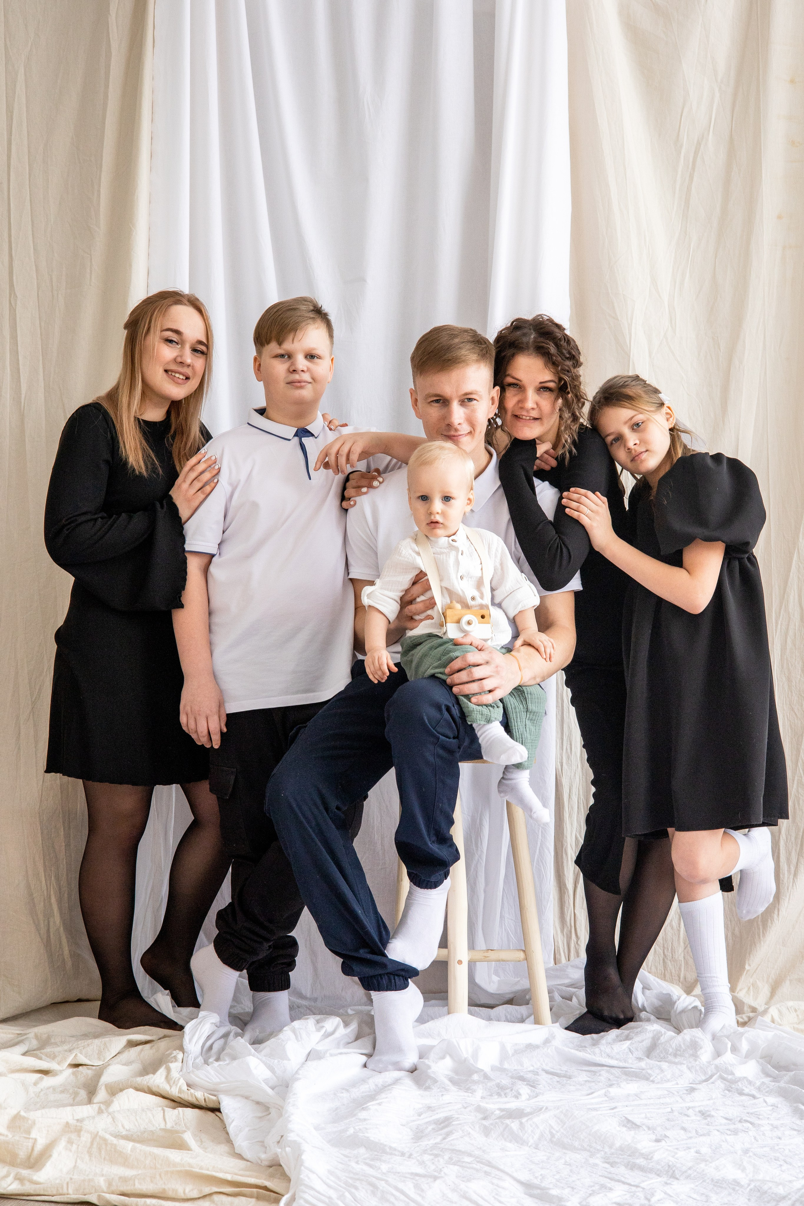 Елисею 1 годик. Настя Лекса. фотограф г. Красноярск