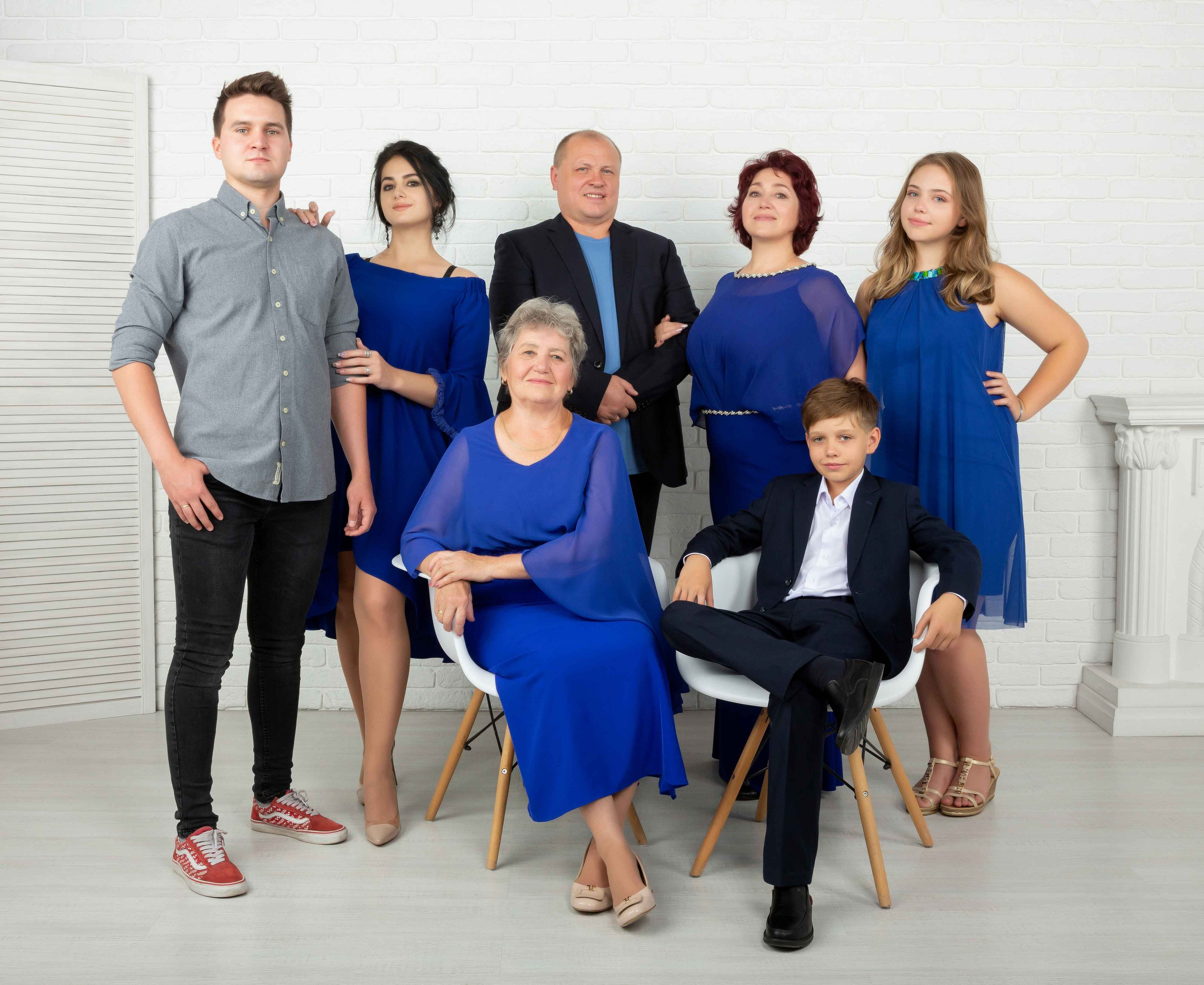 Семейная фотосессия. Фотостудия Алматы. Фотосъемка Алматы. Фотосессия Алматы. Фотокурсы. Обучение фотографии. Аренда студии