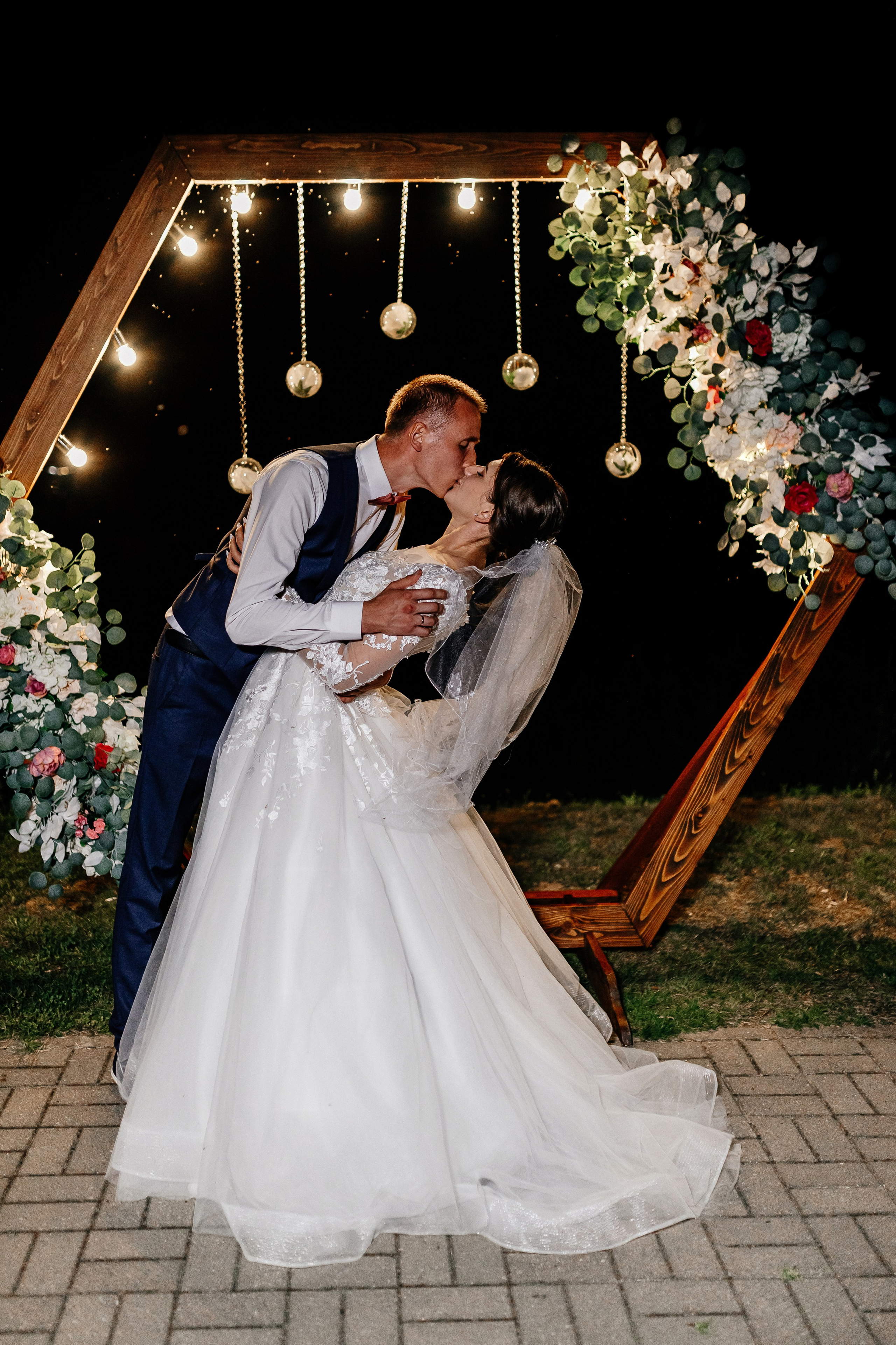 Виктория и Егор. Свадебный фотограф Елена Ловцевич