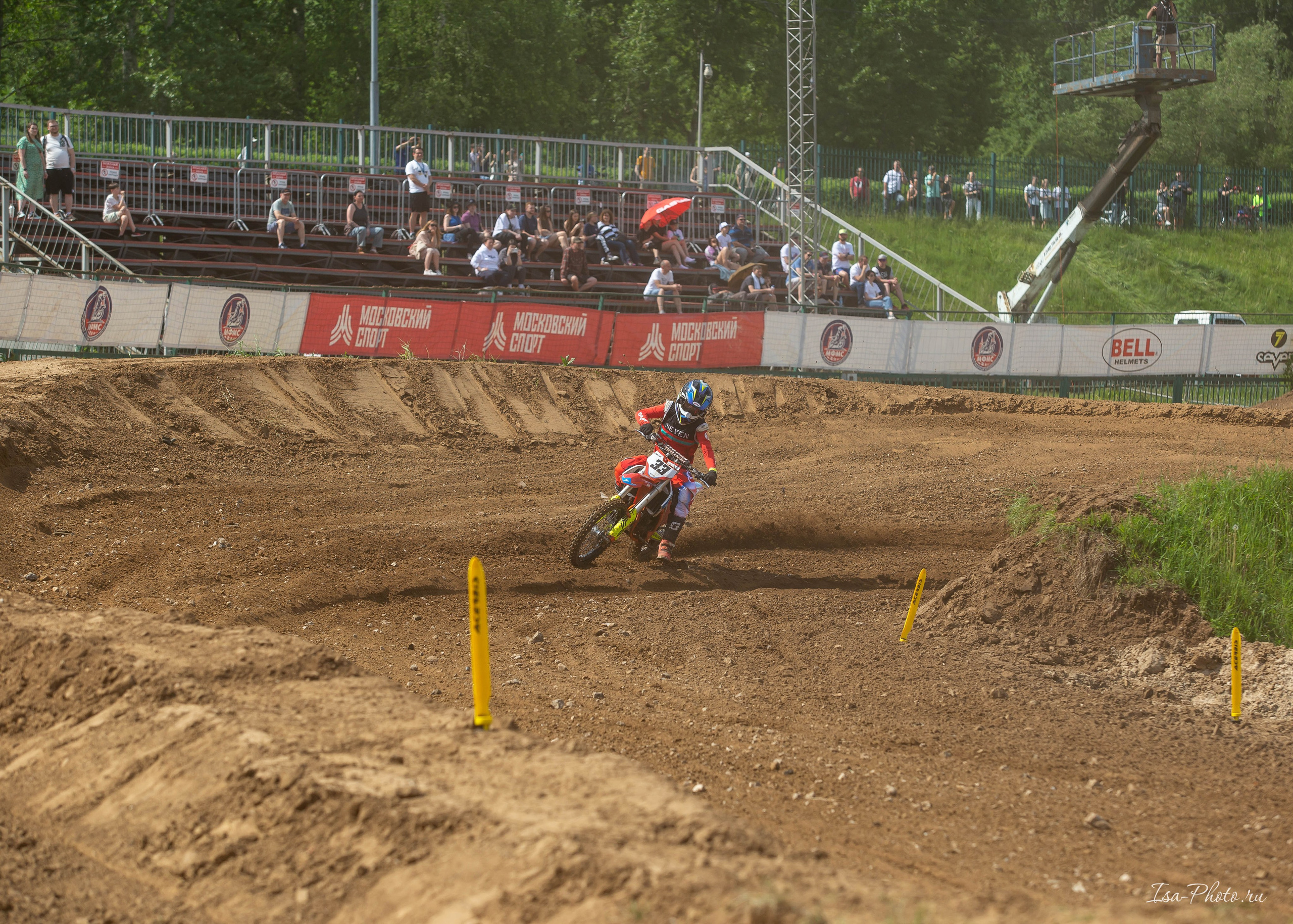 Чемпионат Москвы по суперкроссу г. Москва. Крылатское. Репортажный фотограф в Москве