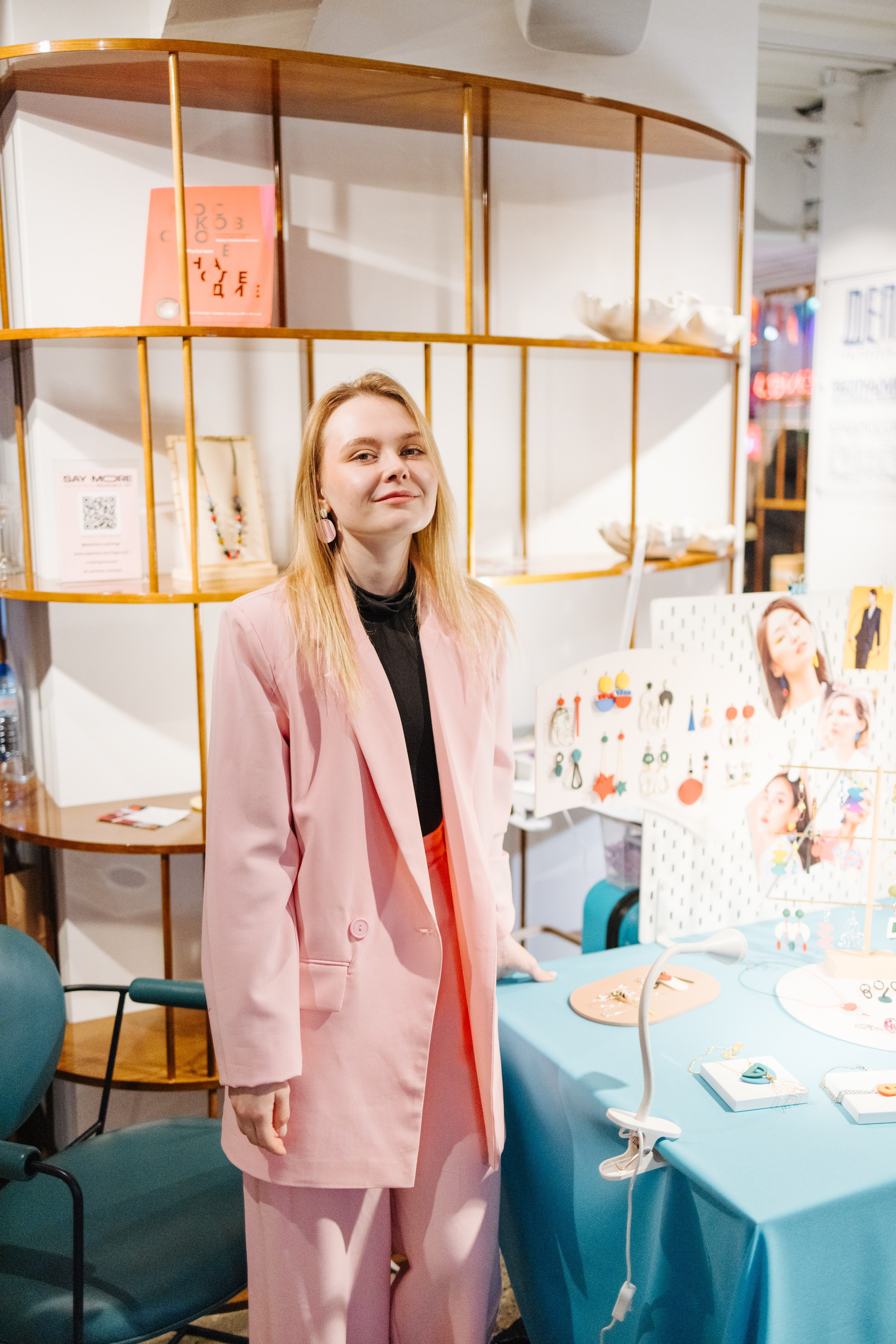 2–3 марта 2024 в пространстве «Три вокзала. Депо» / День 1 / фото Валерий Белобеев. Фотоотчеты «Ламбада-маркета»