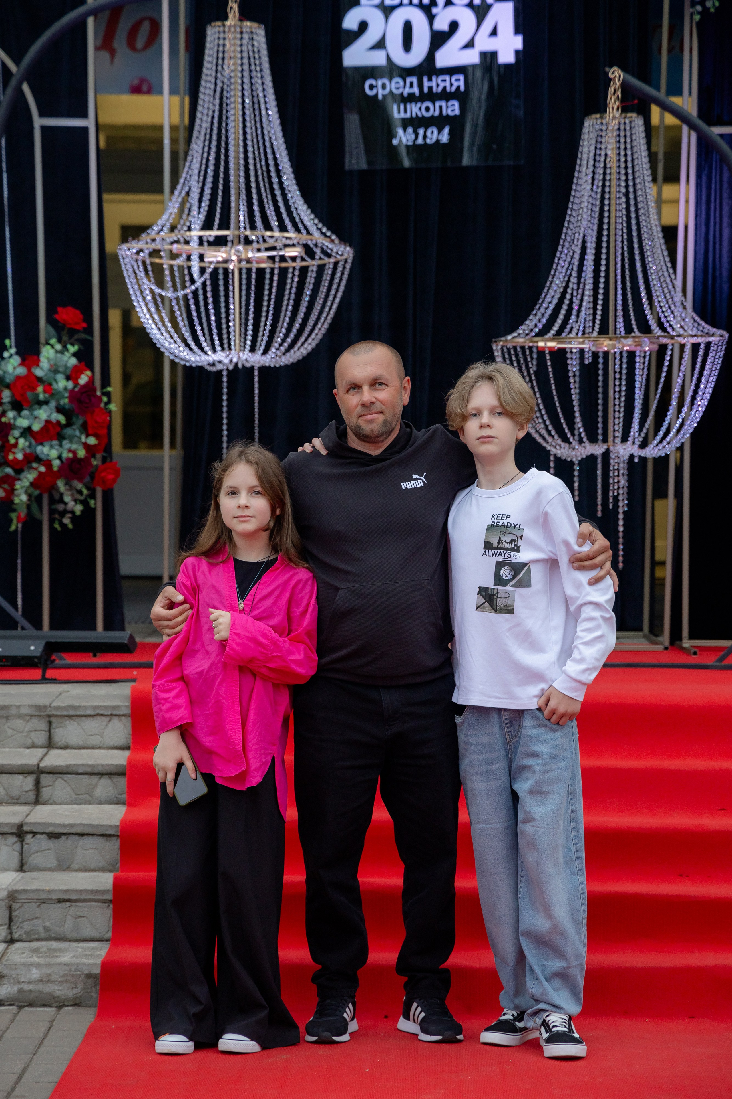 Школьный выпускной 2024 год в Соколе (Минск). Свадебный фотограф в Минске/Беларуси Сергей Спиридонов