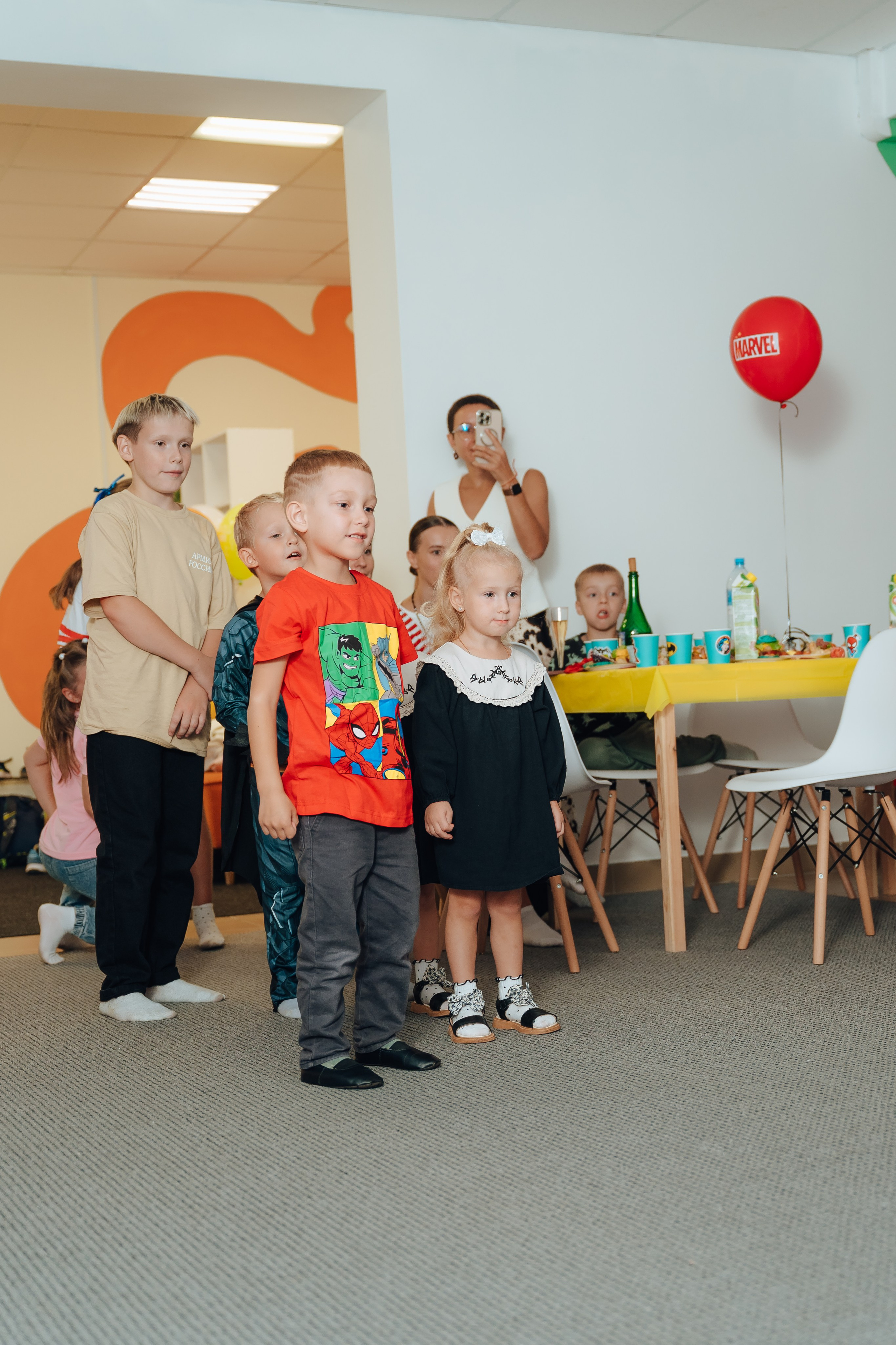 Праздник Льва в Мультифокс. Детский и семейный фотограф Катерина Мишина