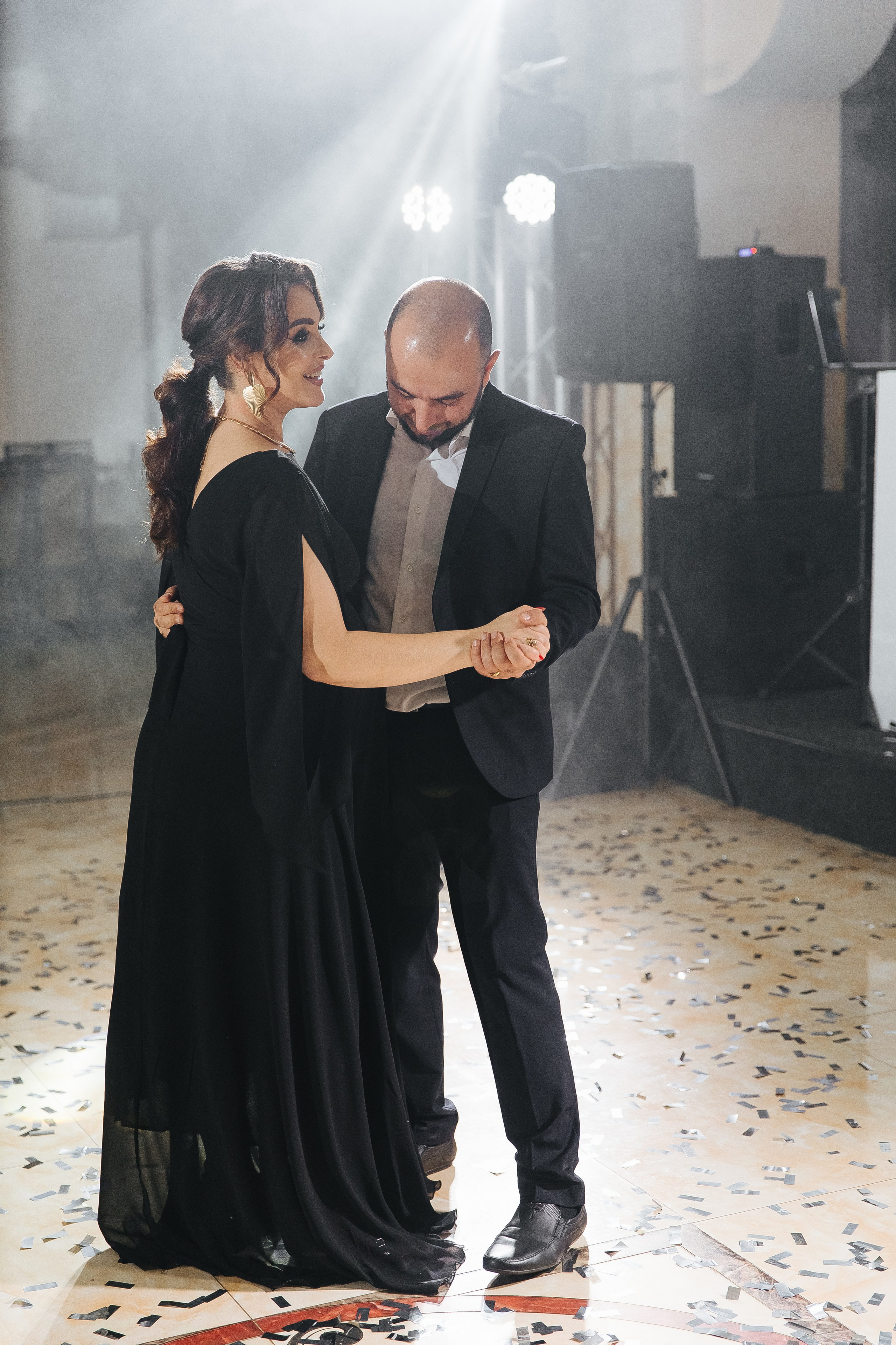 Ани и Назели. 35&5 День рождения, «Янтарь». Фотограф в Красноярске Надежда Воскресенская