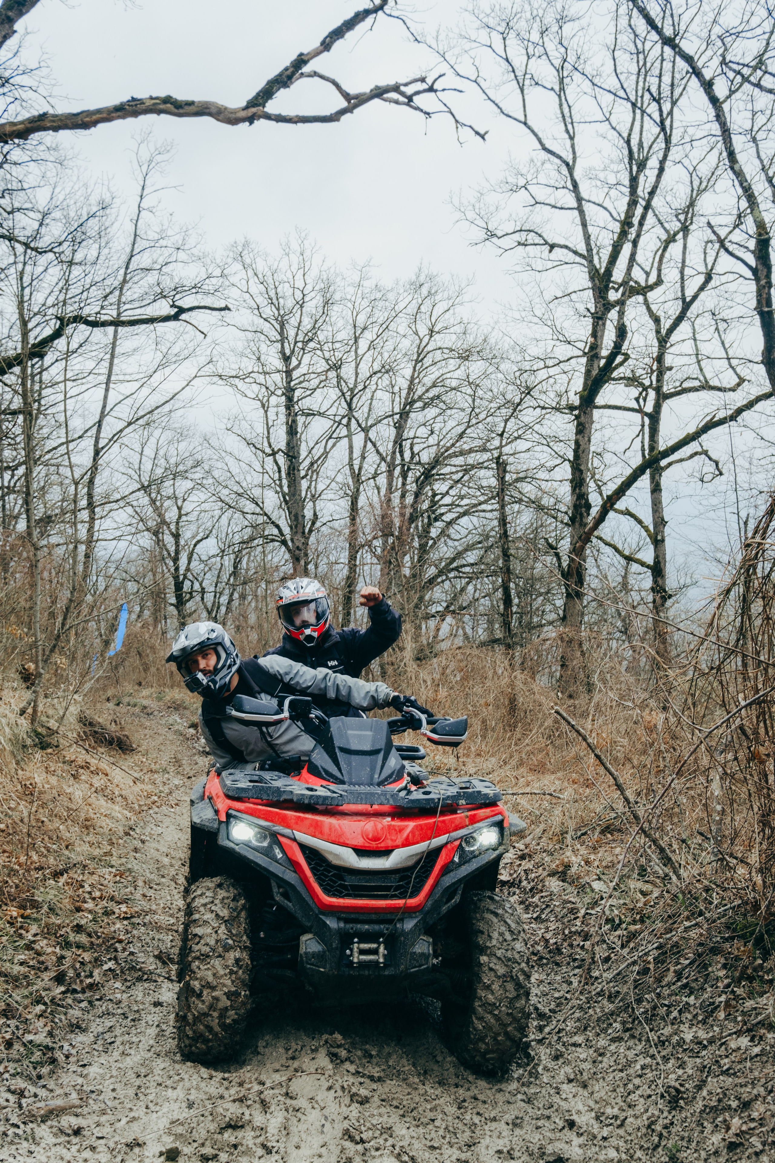 Съемка для Sharmax Moto в Горячем Ключе. Свадебный фотограф Денис Ожигин в Краснодаре и крае. Эмоциональная и стильная съемка вашего дня