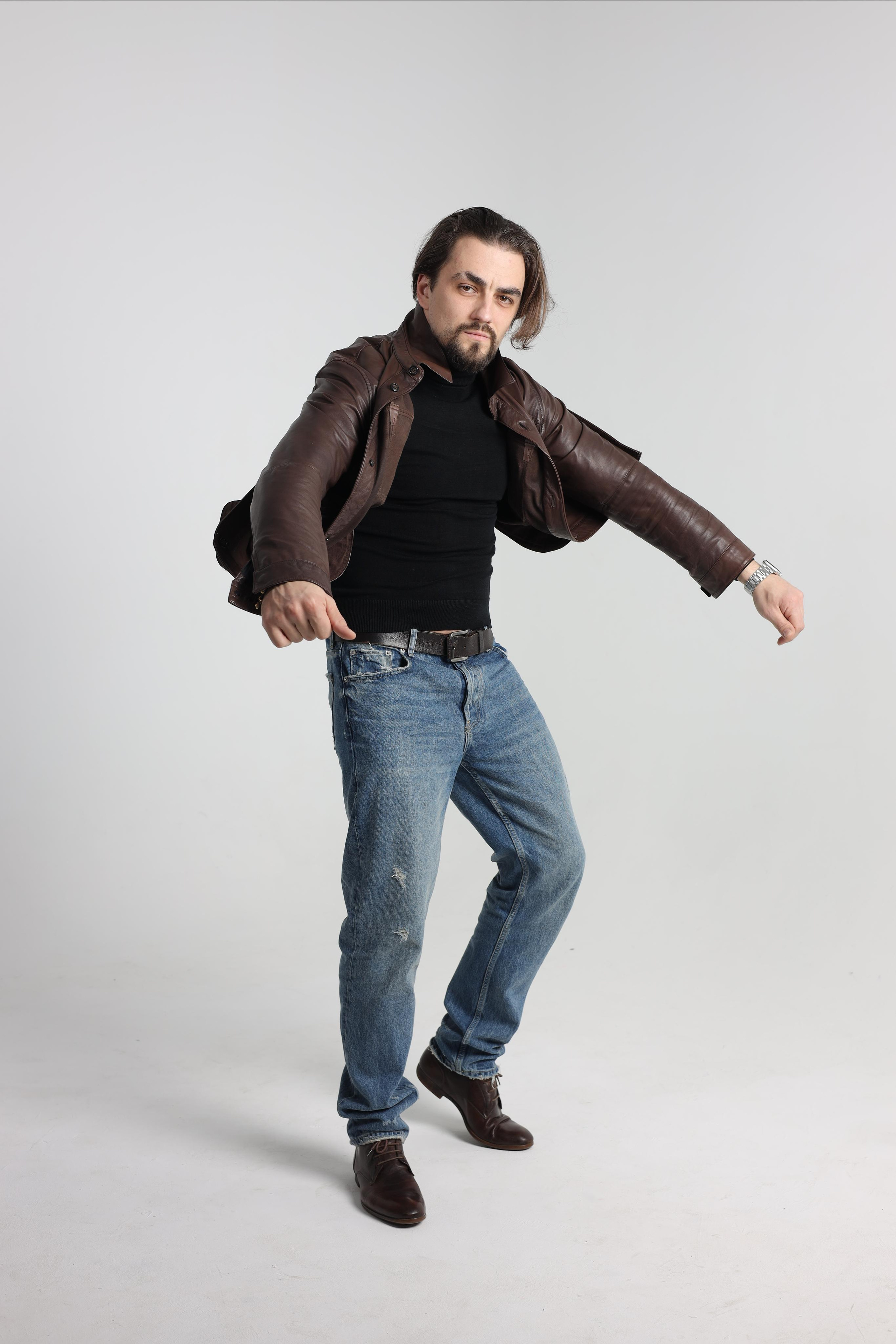 Pole Studios. Юрий Белозёров фотограф