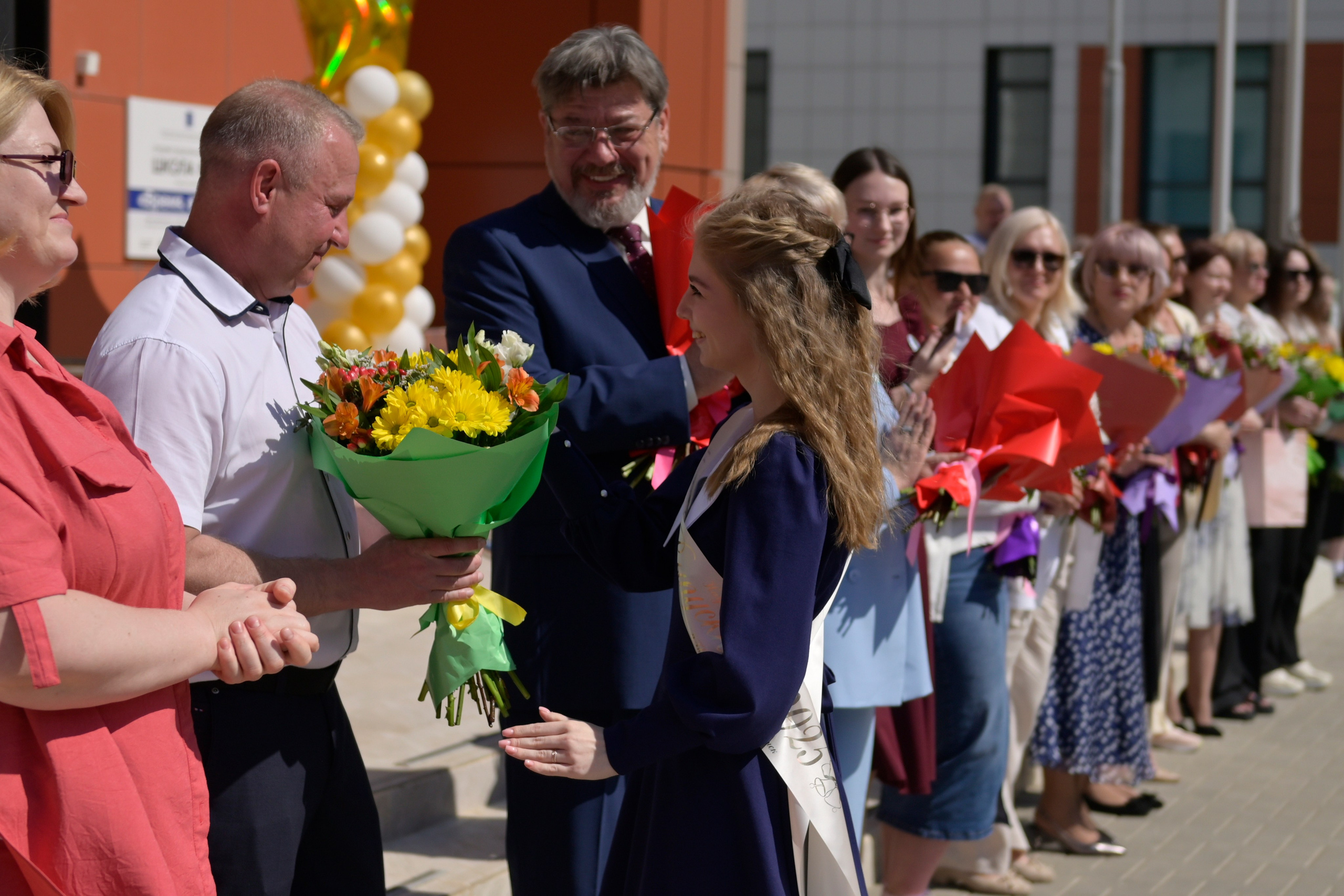 Выпускной школа 18. 2025. Креативный объектив