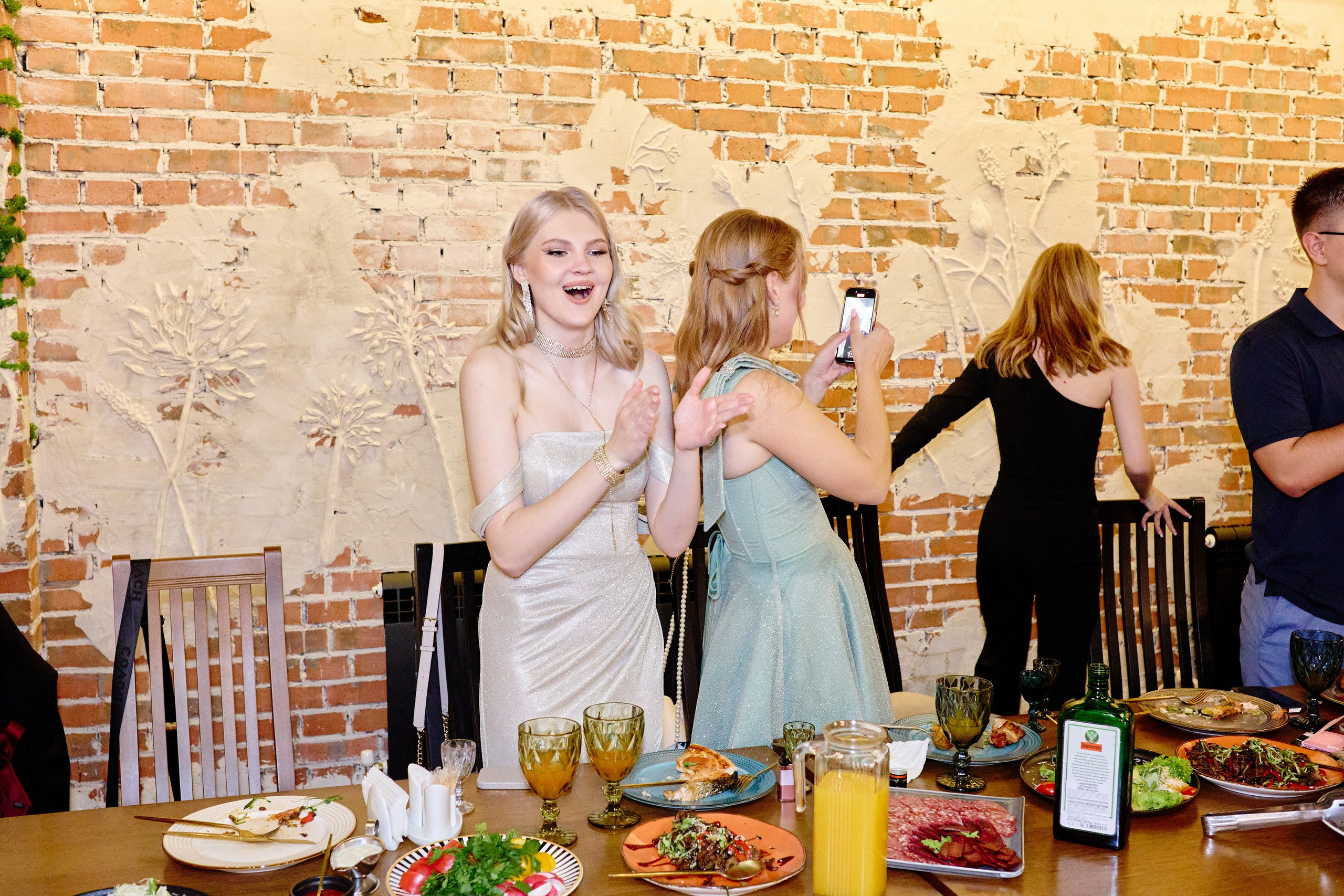 Выпускной 35 Сош. Фотограф Выпускные альбомы Таганрог Сергей Коробченко