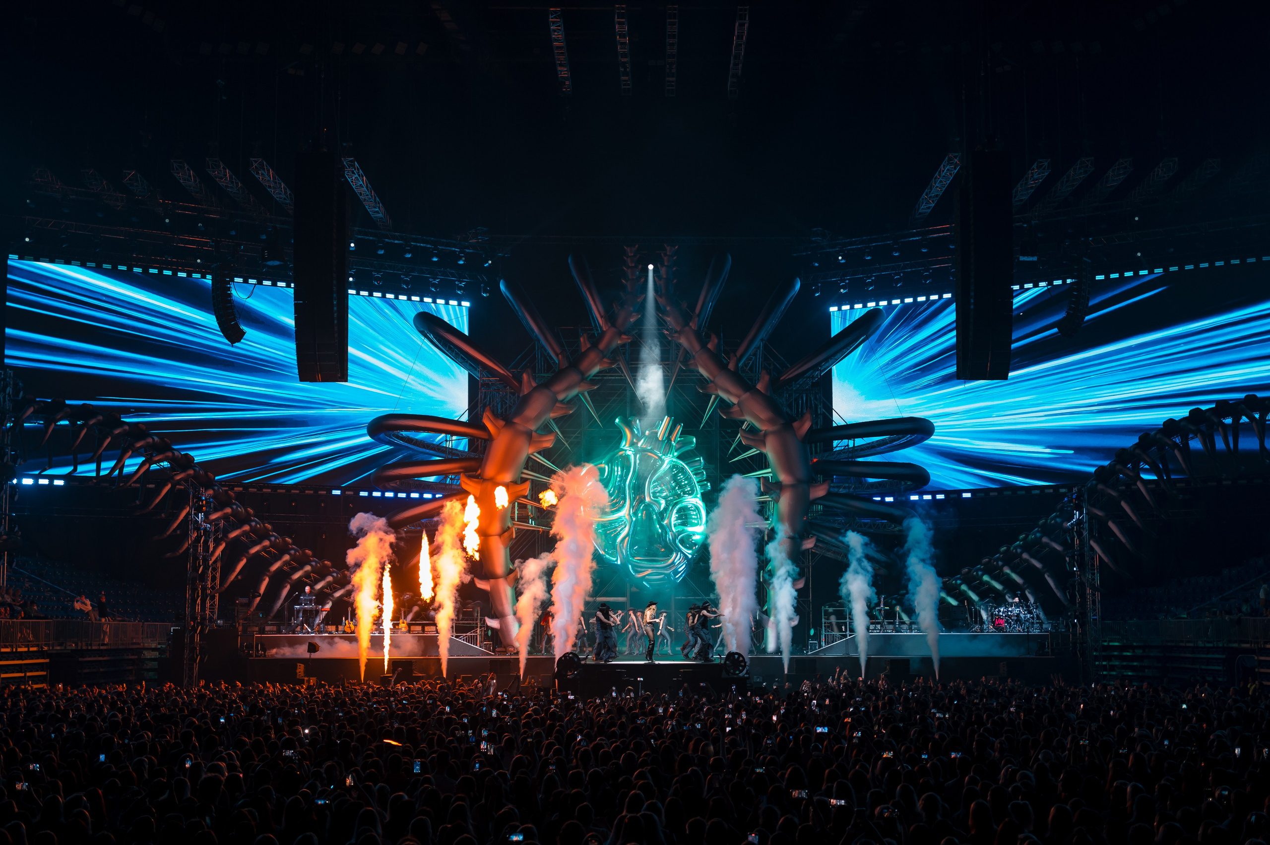 ANNA ASTI, SILA SVETA MUSIC. @tomrus: Рустам Шагиморданов — фотограф