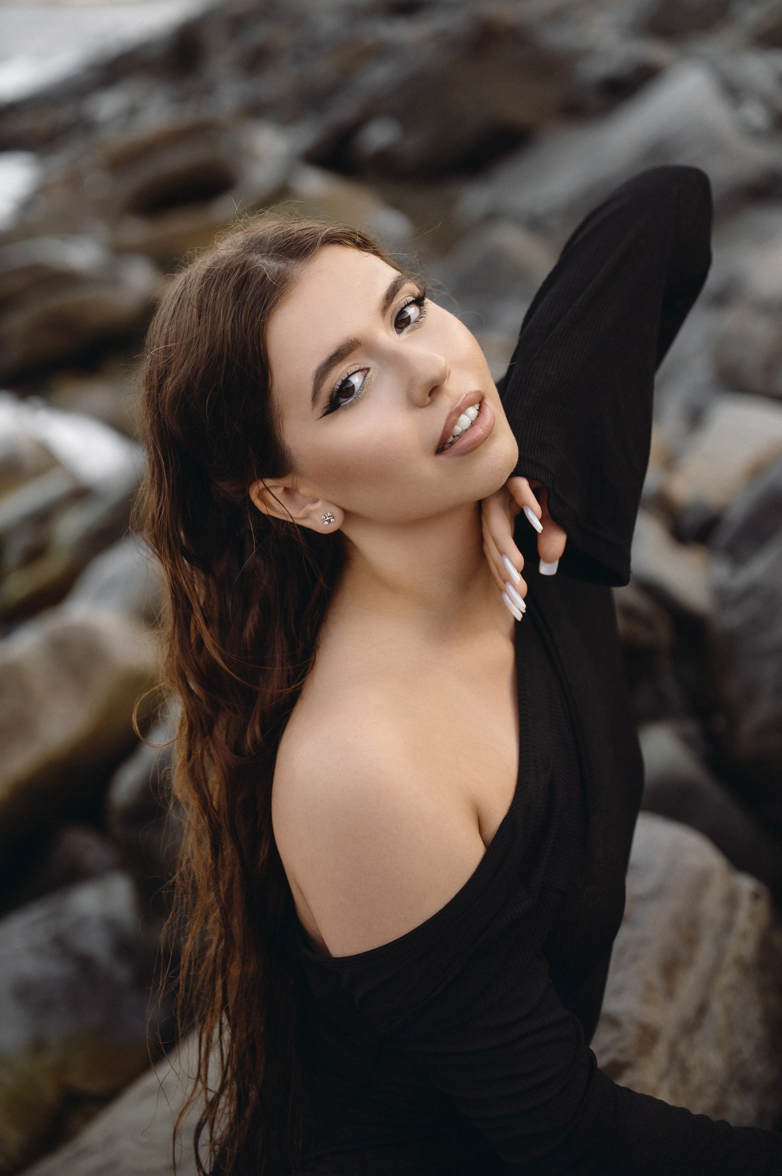 Александра. Главная