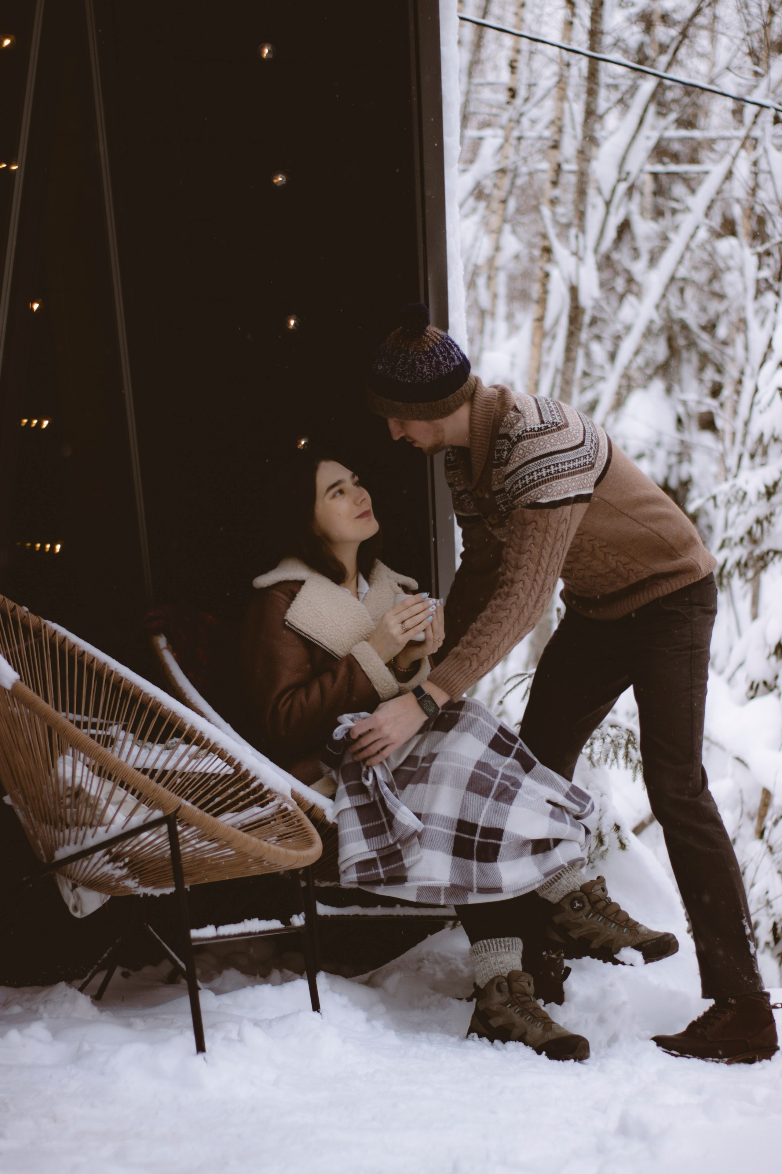 фотоссесия с парнем. Лавстори фотоссесия Петрозаводск. Зимняя фотосессия.  Новогодняя фотосессия.