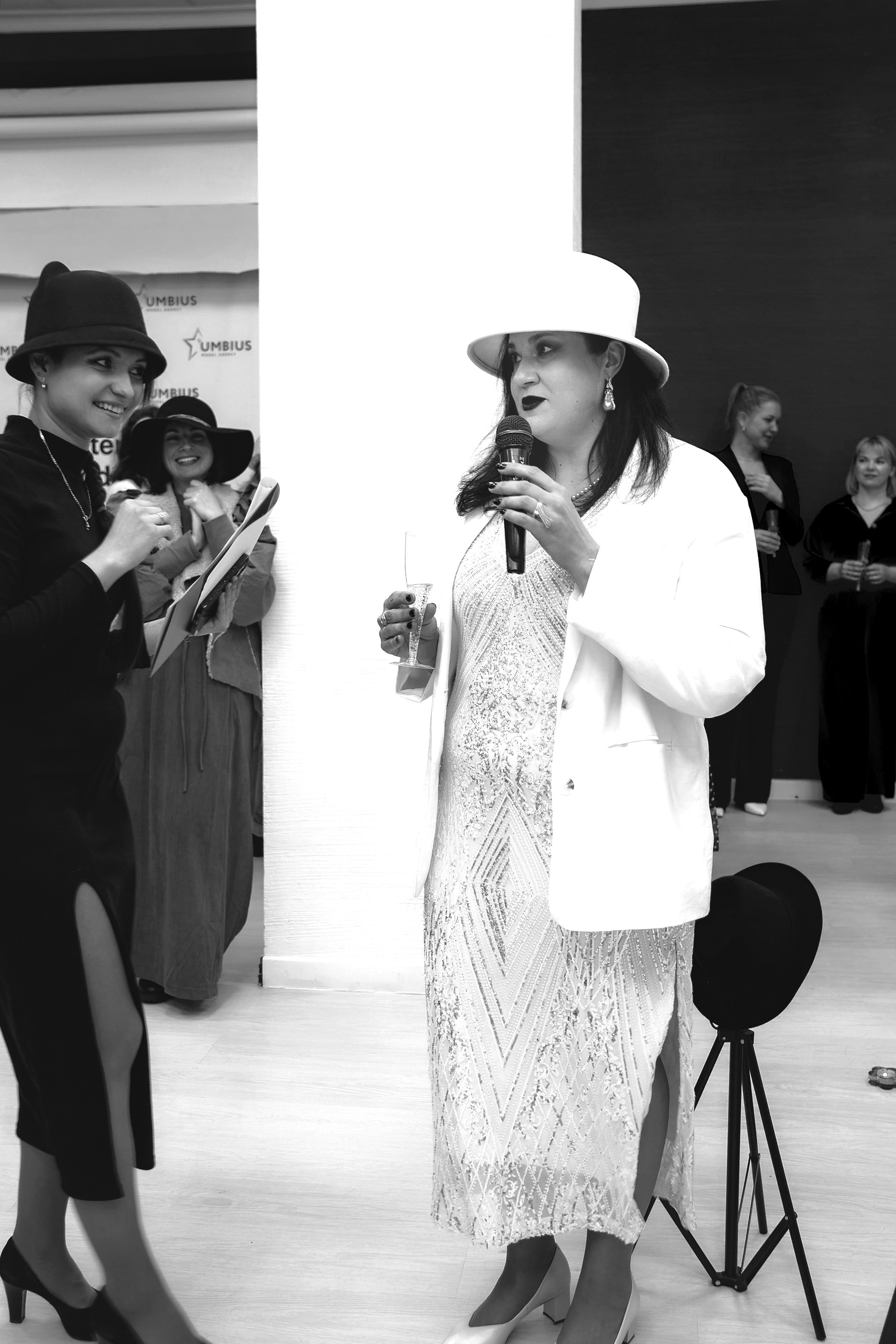 Творческий вечер «Дама в шляпе». Фотограф в Смоленске Ася Польшина