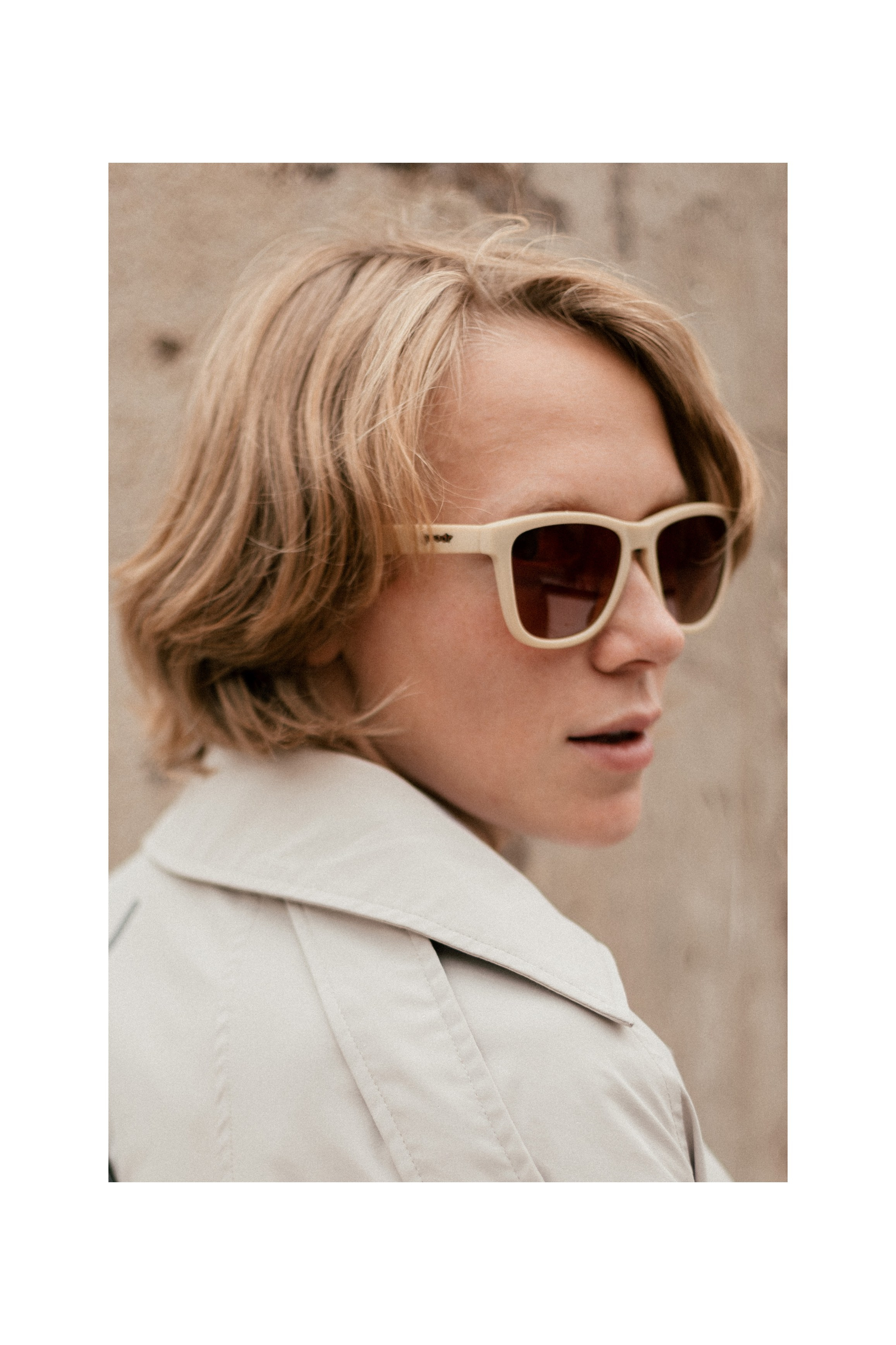 Antonbentframe x dasha_texture_bounce. Шмитов Егор