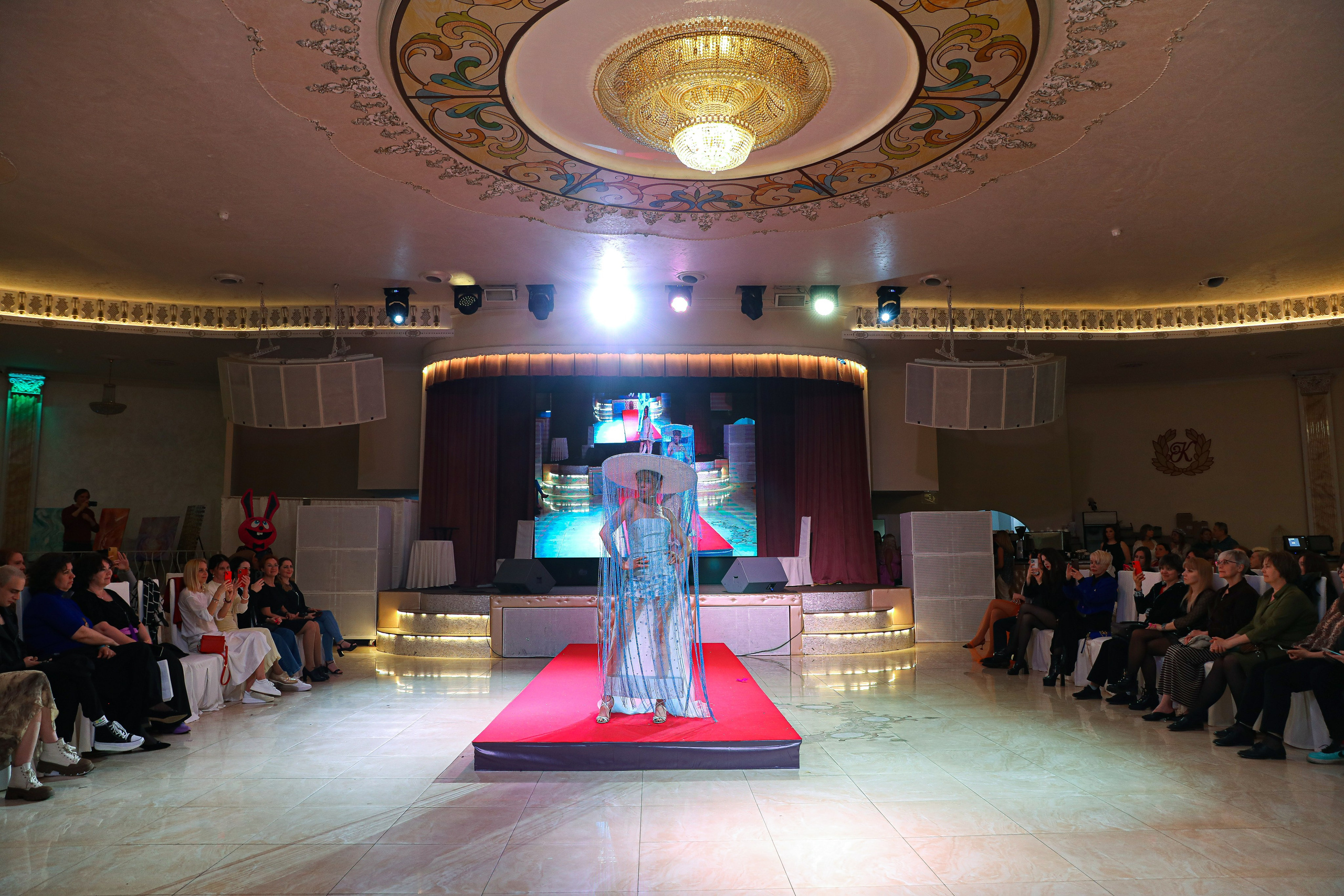 Показ российских дизайнеров и бренда Viktoria Lav. Photographer Viktoriya Markushina «My world throug»