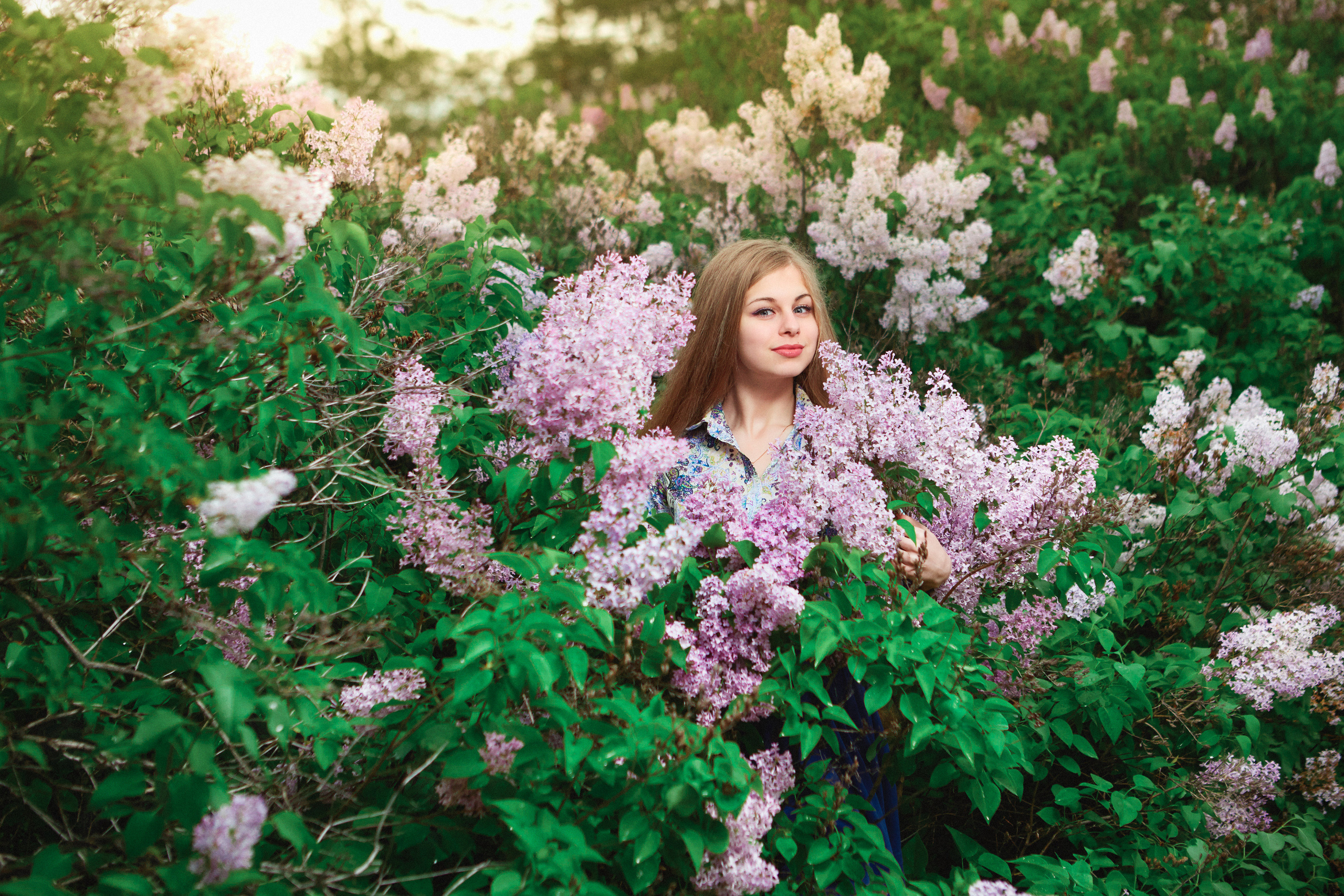 Фотосессия в сиреневом саду. Фотограф Андрей Лёвкин