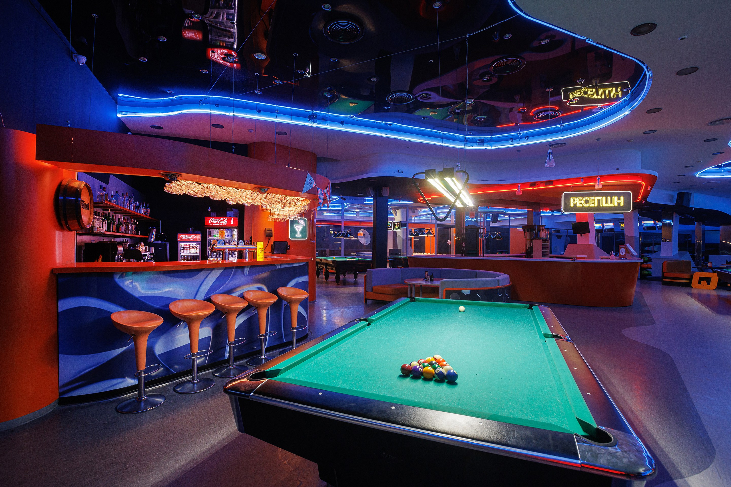 Боулинг «Апполо» и «Quantum». Профессиональный фотограф в Новосибирске