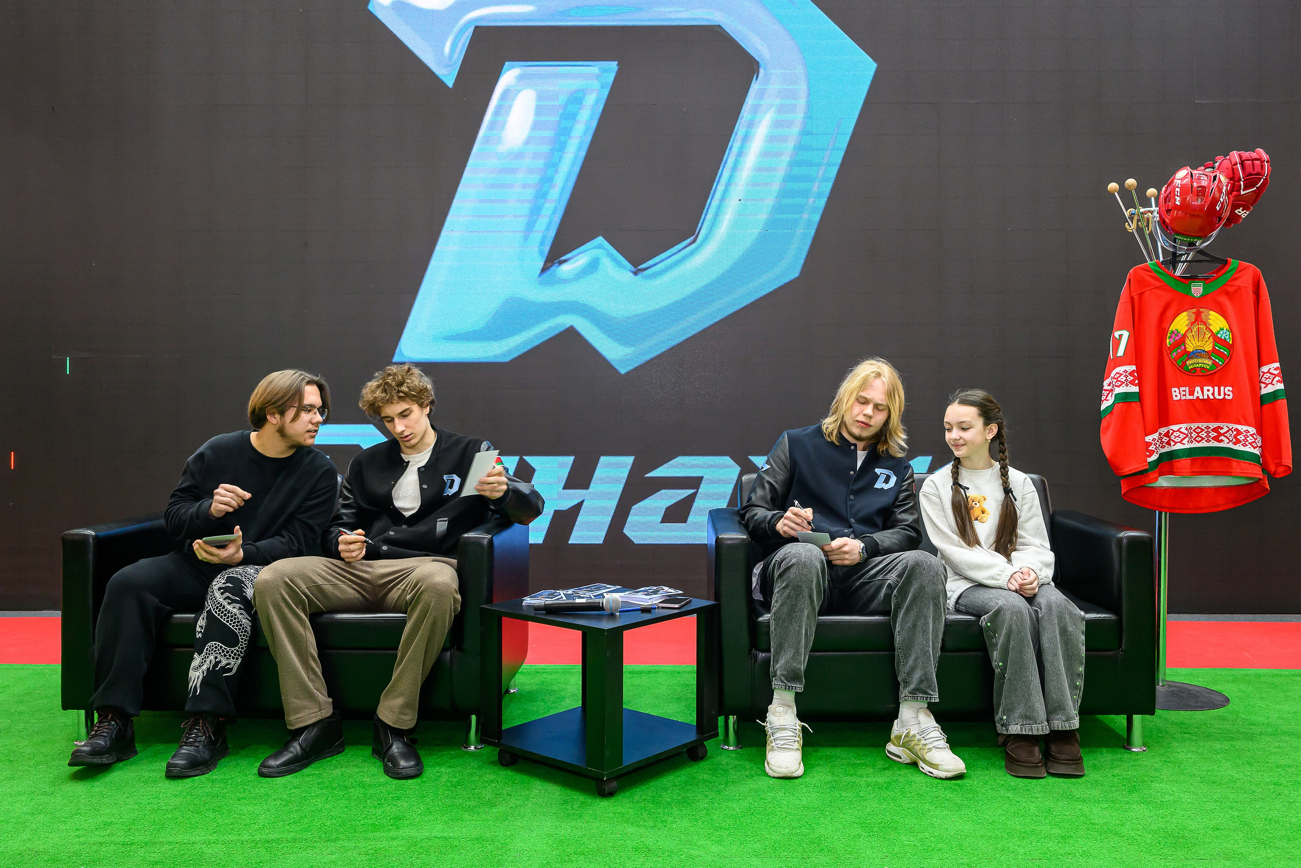 @hcdinamo.by. Фотоуслуги, услуги фотографа, фотографирование важных событий