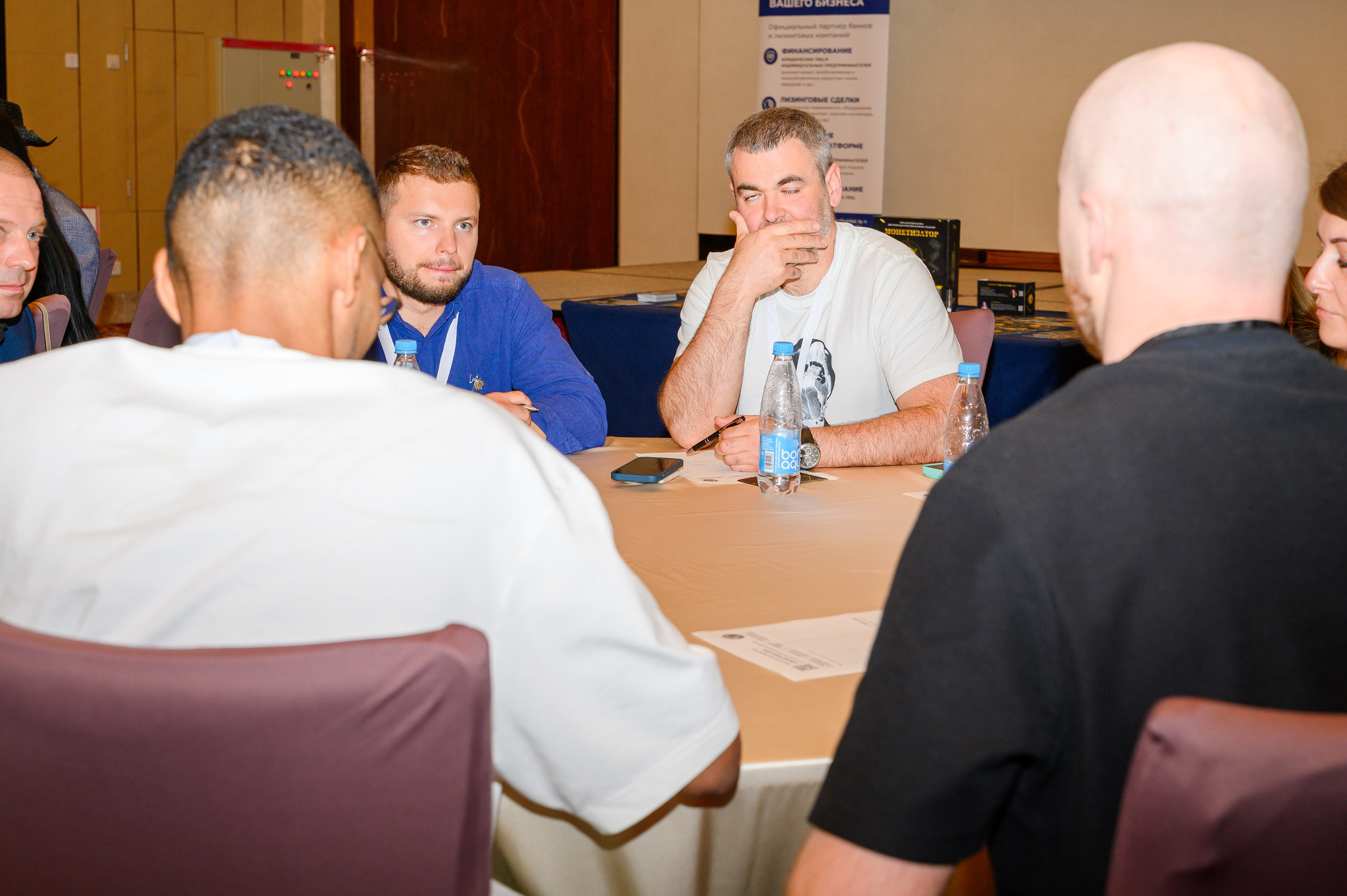 Репортажная съемка с открытия магазина. Фотоуслуги, услуги фотографа, фотографирование важных событий