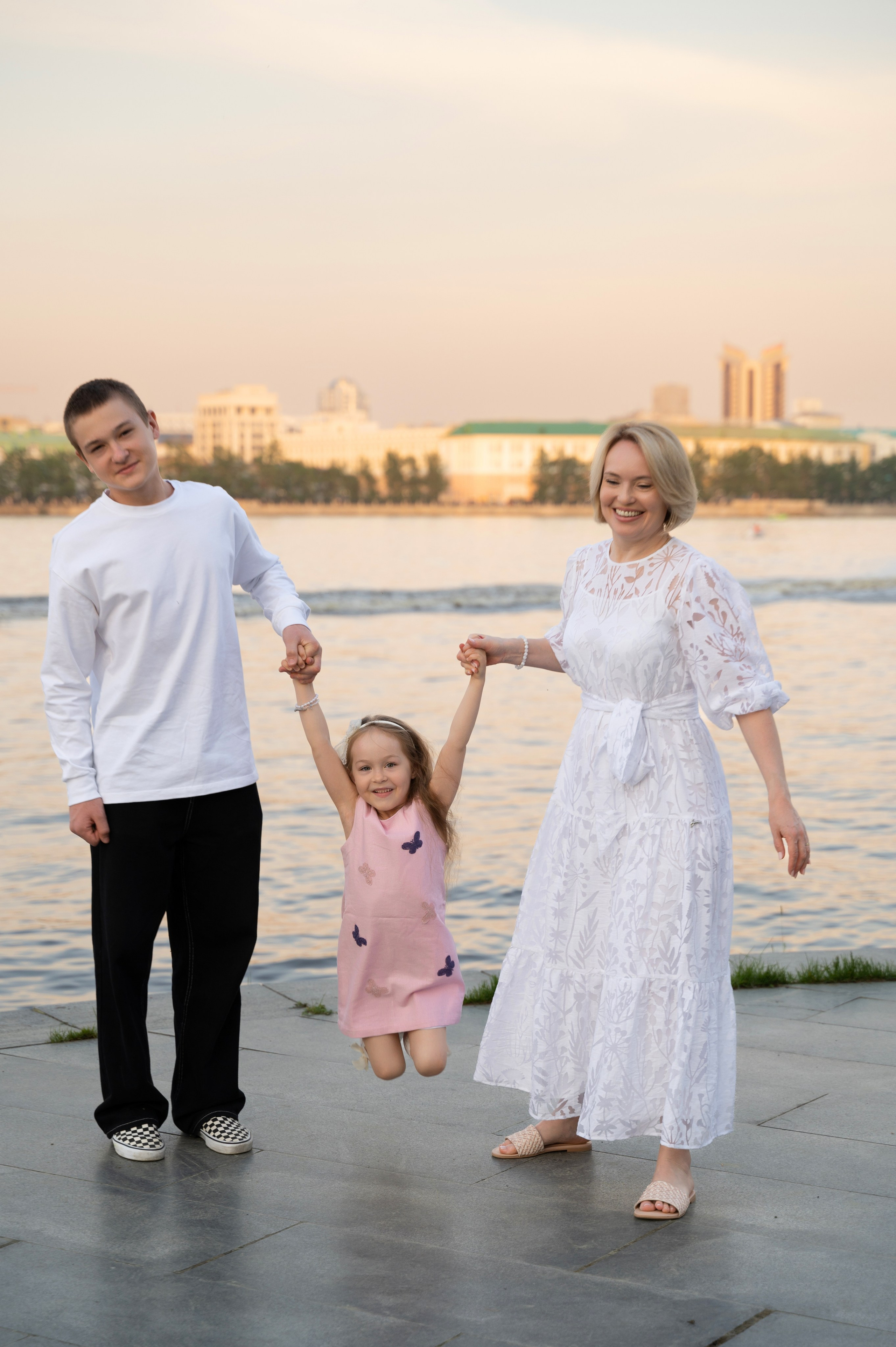 Семья Негодяевых. Елена Задорина