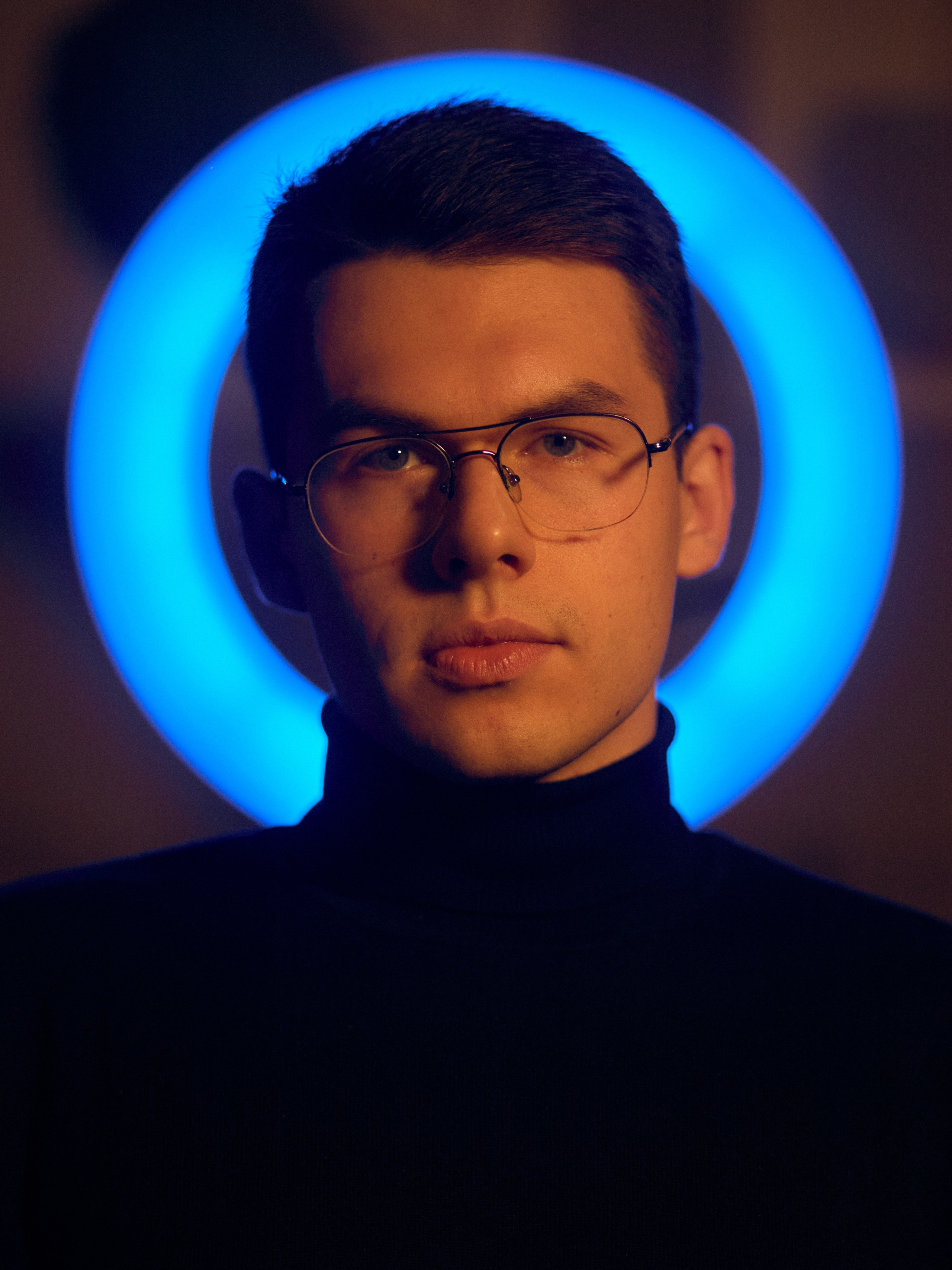 Максим. Фотограф Юлия Маринина