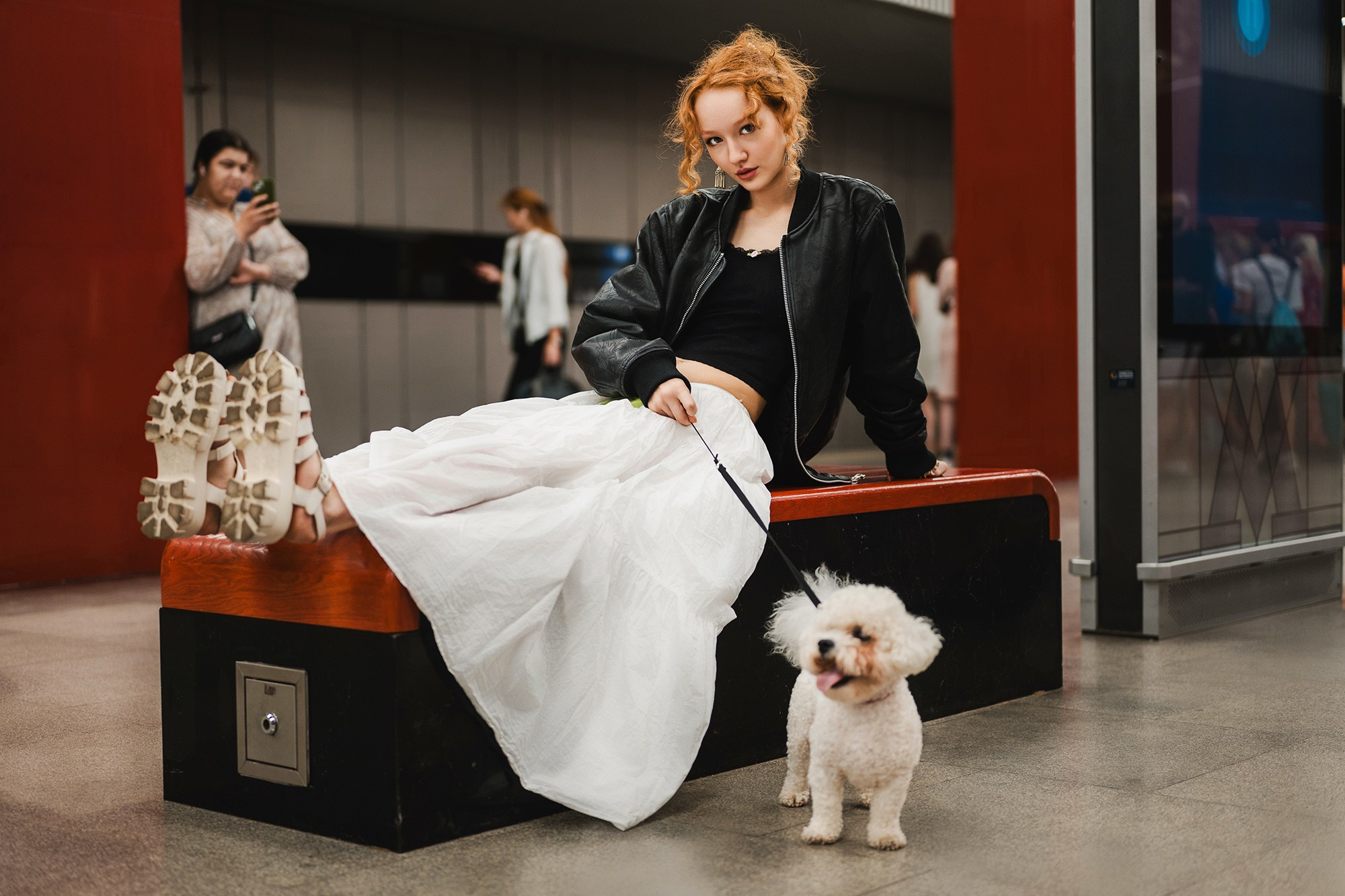 Екатерина. Съемка в метро. Олег Воронов. Портретный фотограф