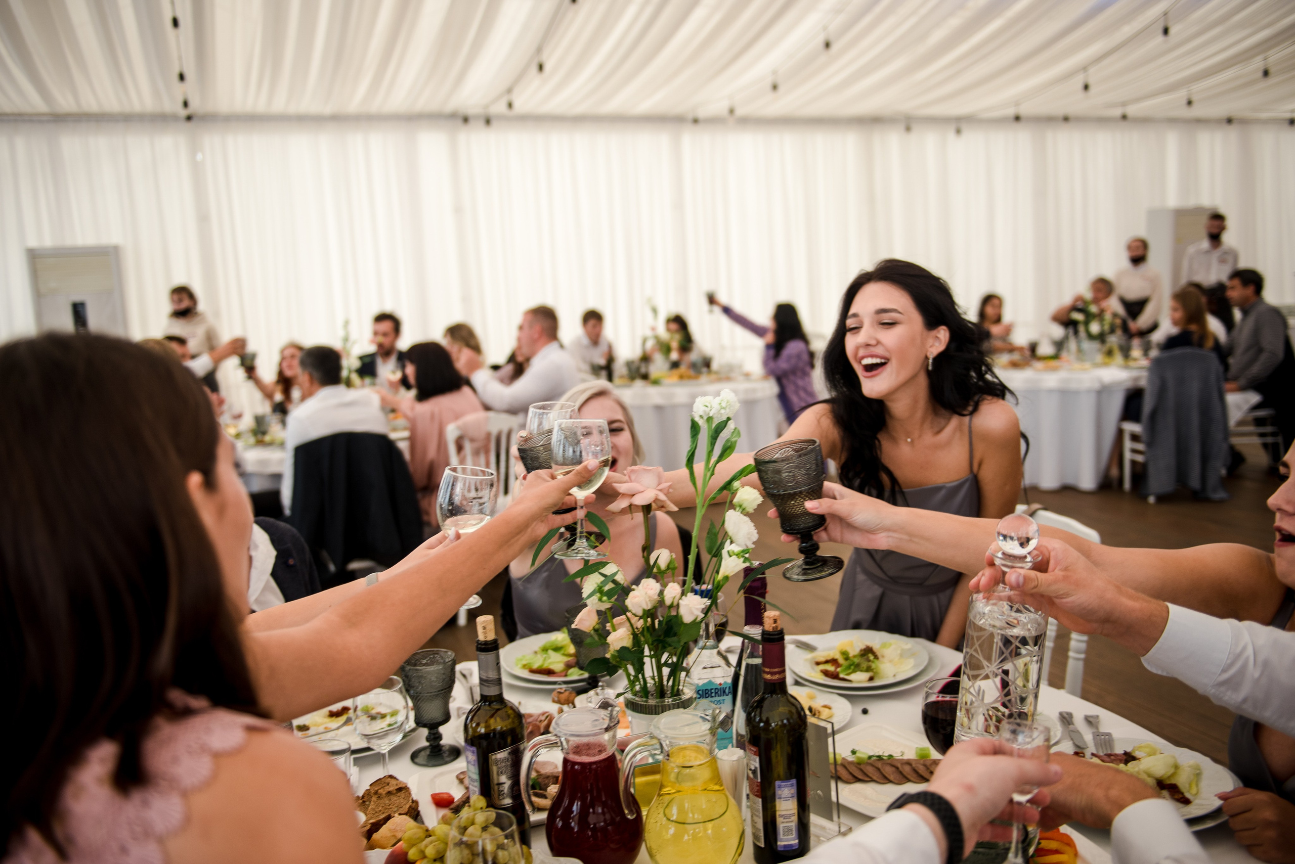 Шикарная свадьба в обрыве. Свадебный организатор Марина Корсакова, Барнаул, Бийск, Алтайский край, Горный Алтай, Новосибирск