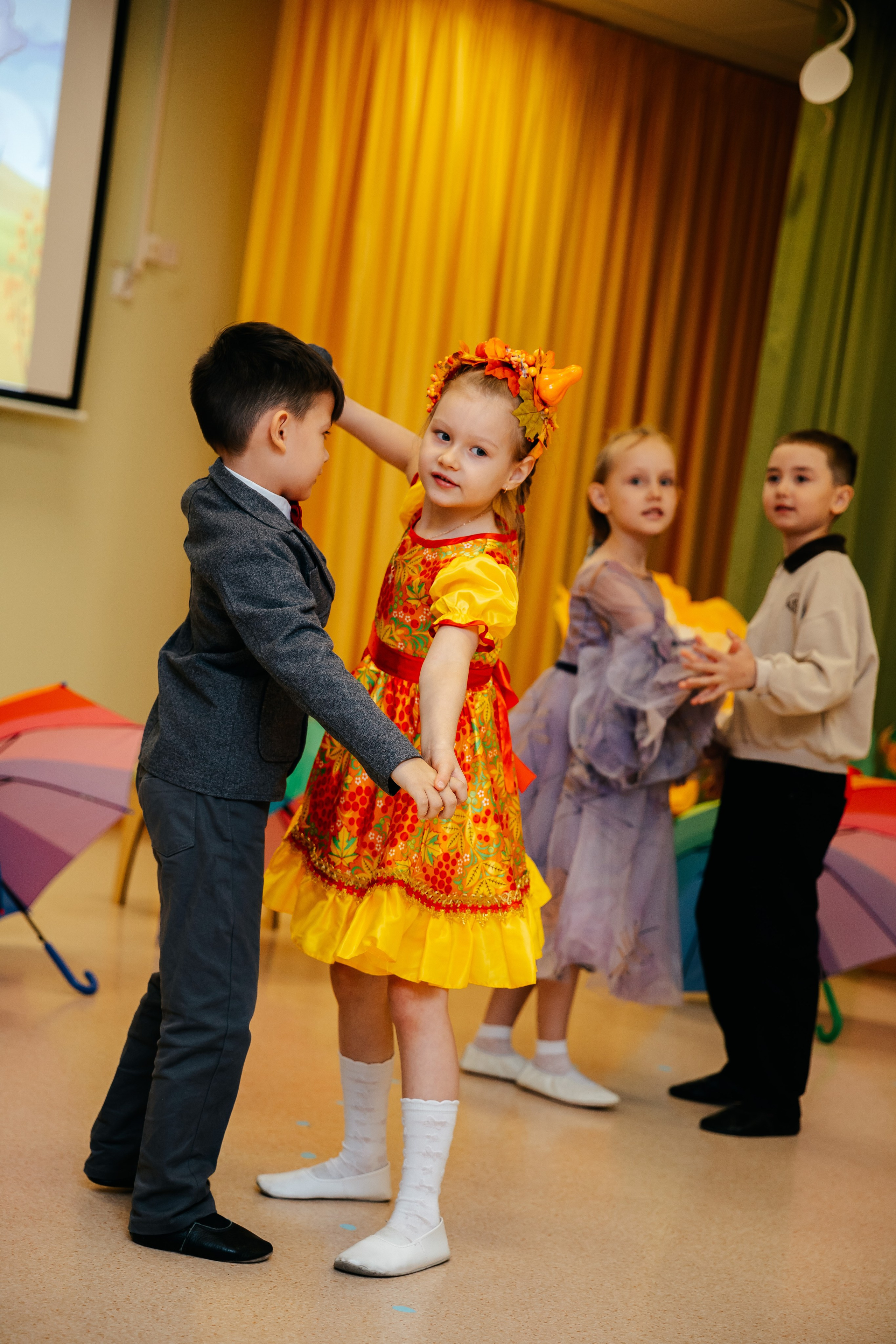 Утренник «Осенний Петербург». Семейный lifestyle фотограф в Санкт-Петербурге Людмила Пахомова