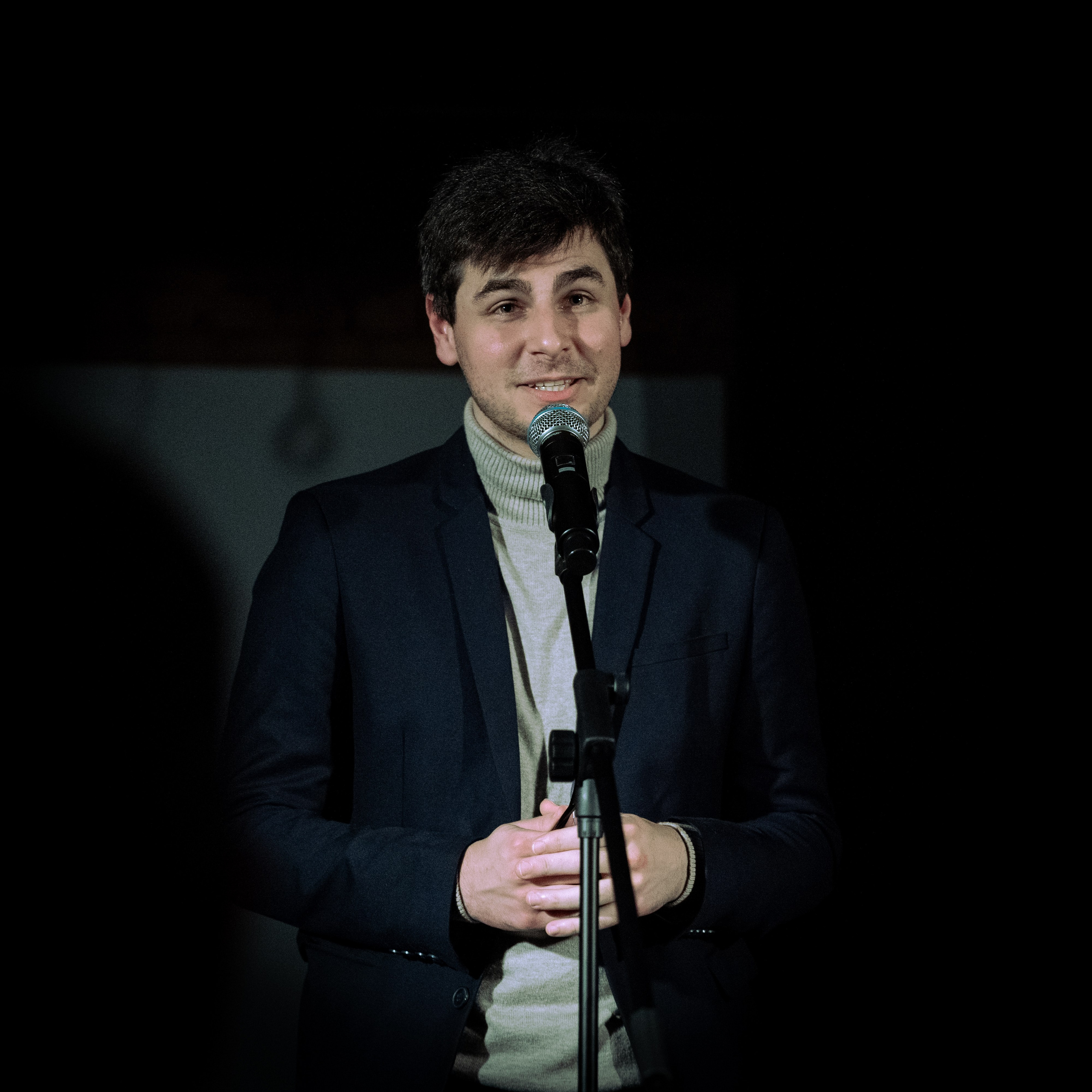 Белое на белом. Фотограф и оператор в Москве Елизавета Коргалидзе