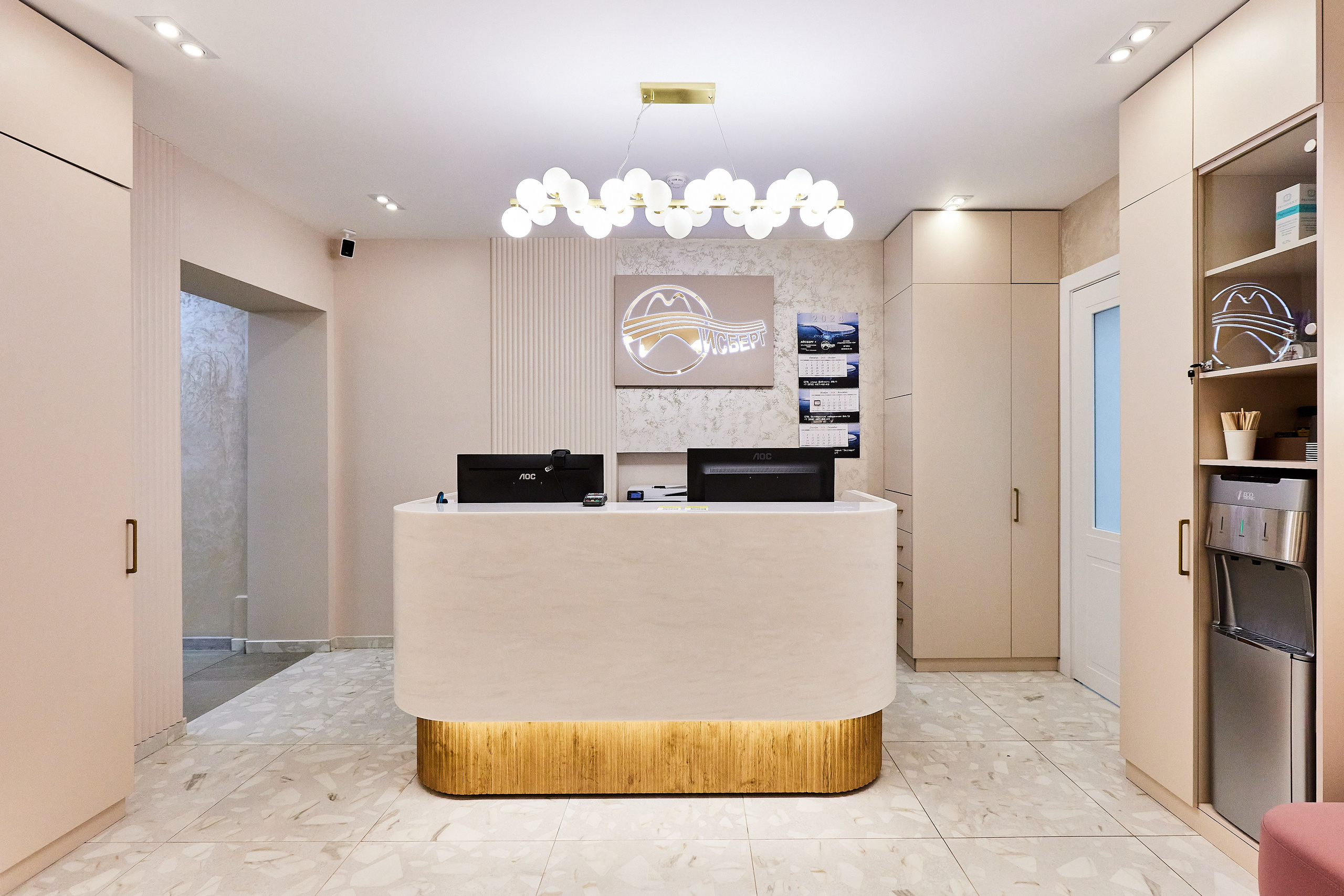 Стоматологическая клиника Айсберг. Фотограф Анастасия Леонтьева Санкт-Петербург