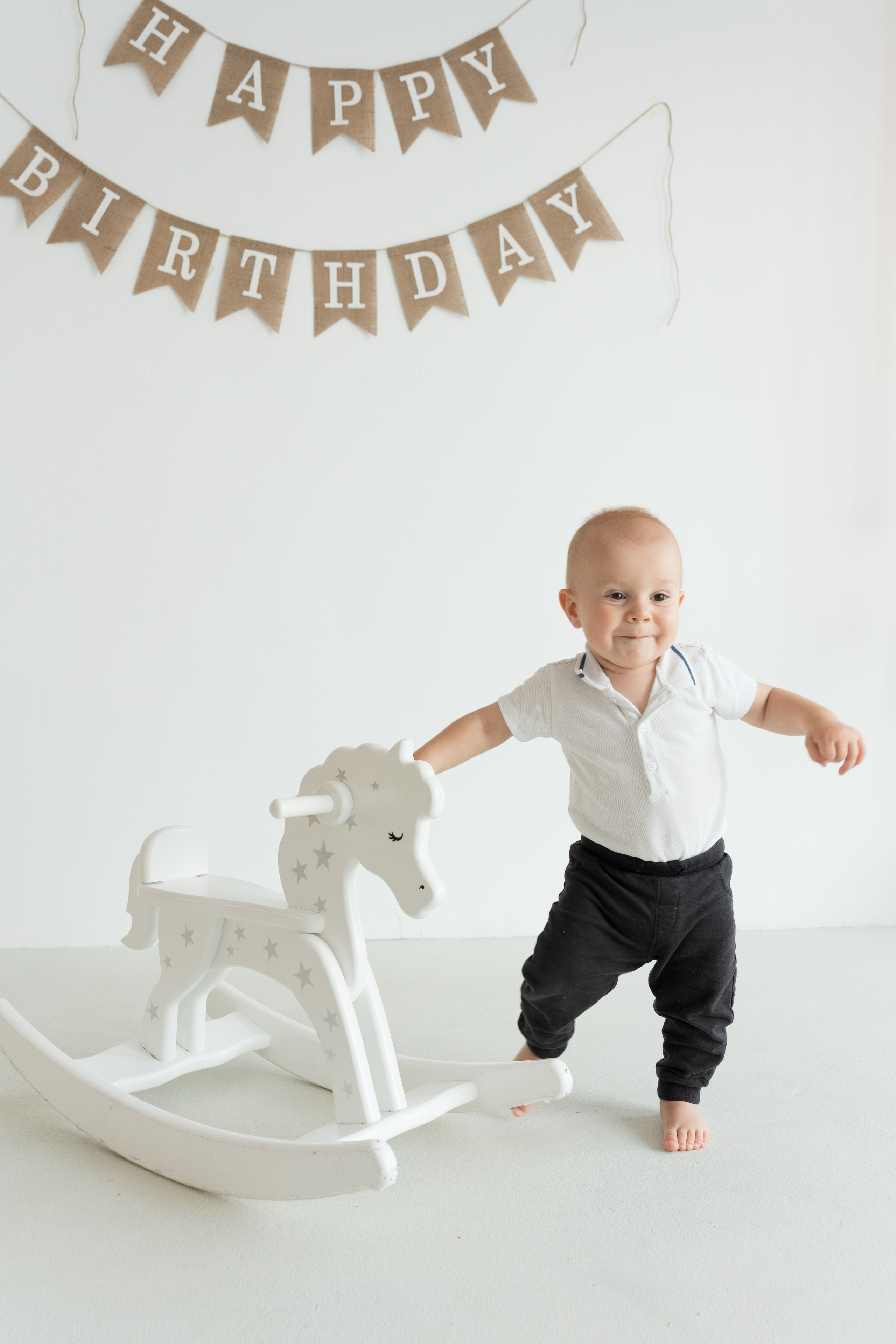 Фотосессия в студии на годик, 2,3 и т.д. Nikolay Serfoord