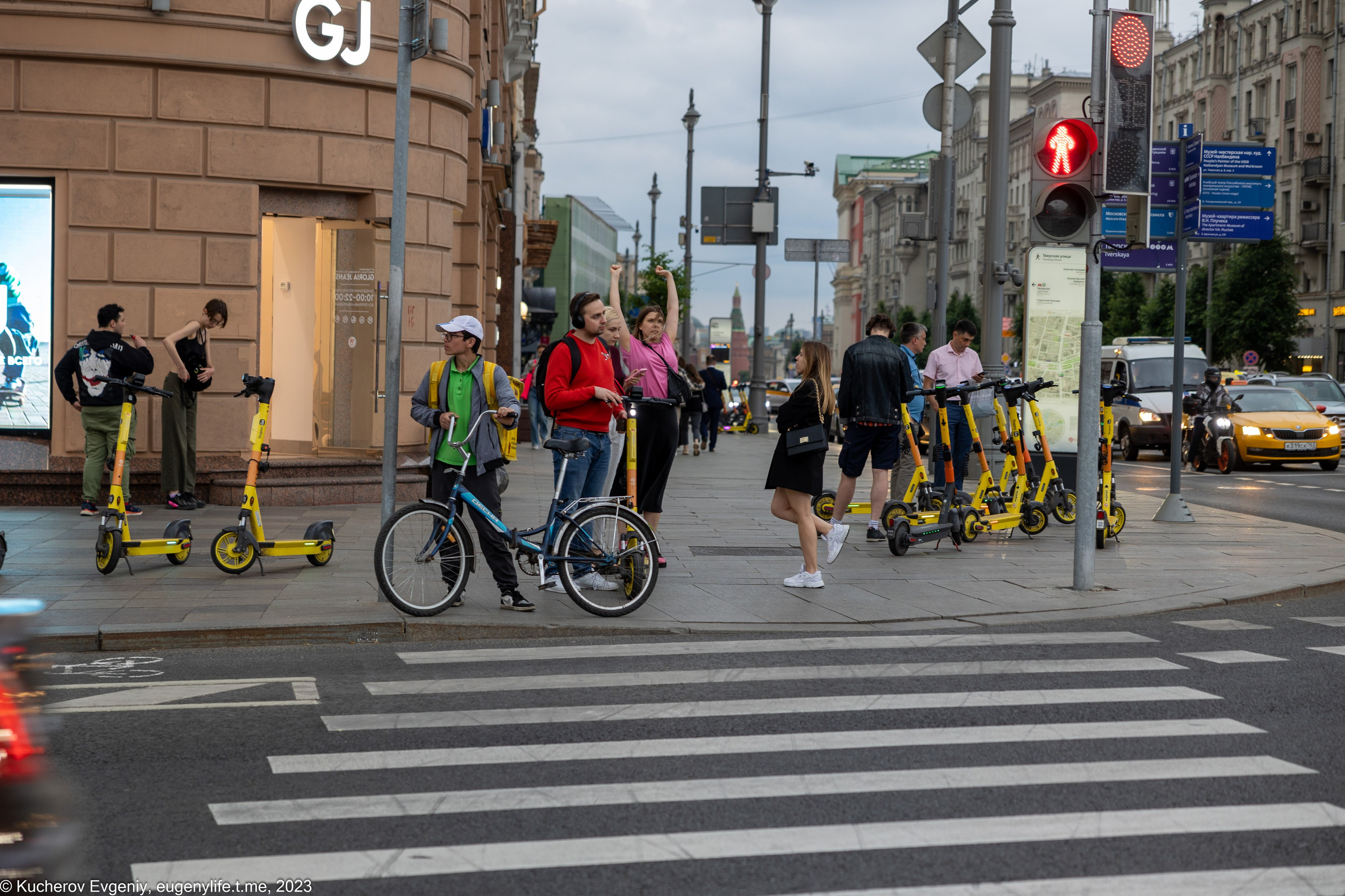 Светофоры и переходы. Кучеров Евгений. Фотограф