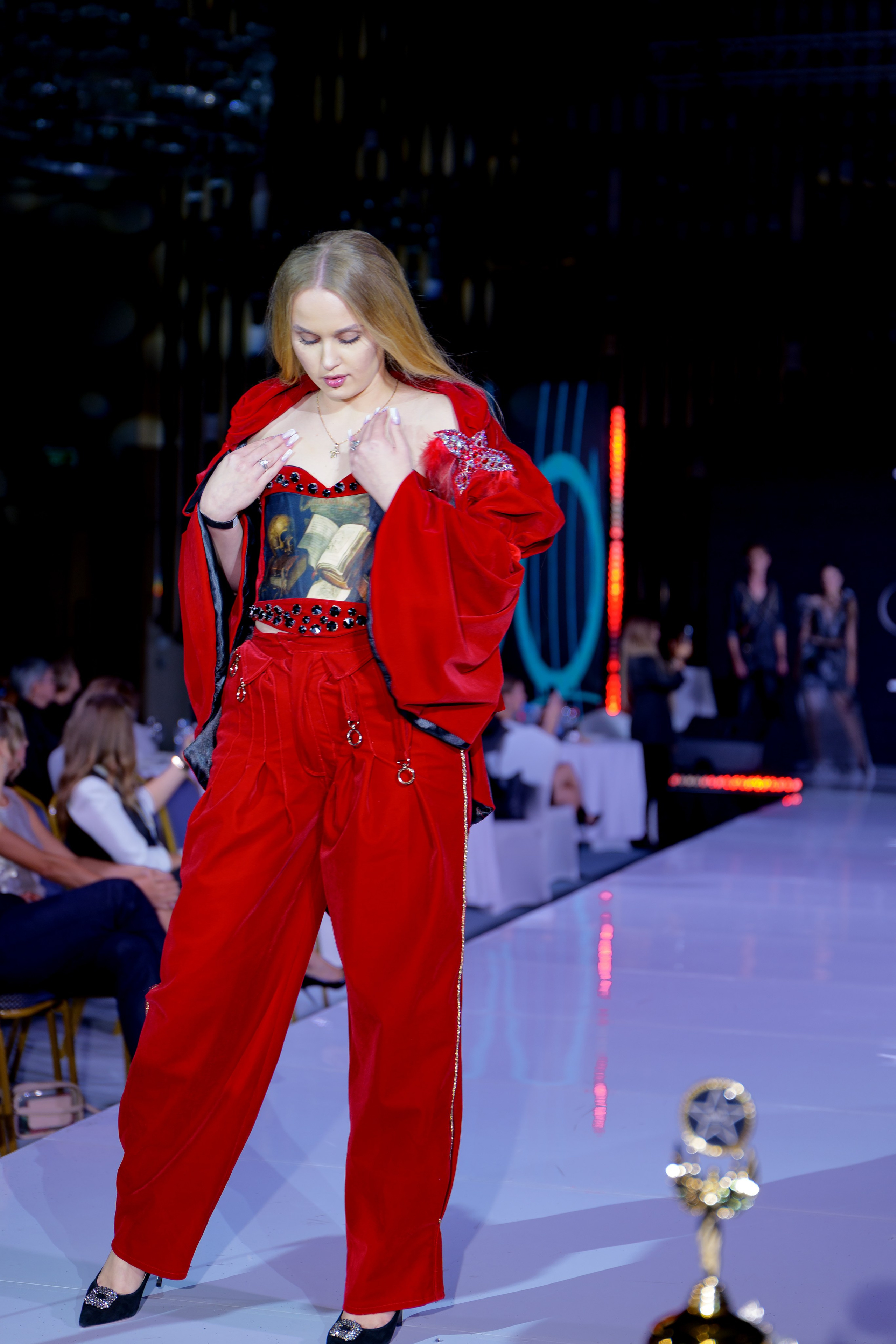 BITVA BRENDOV -модный показ. Сайт фотограф в Керчи Кислый Юрий