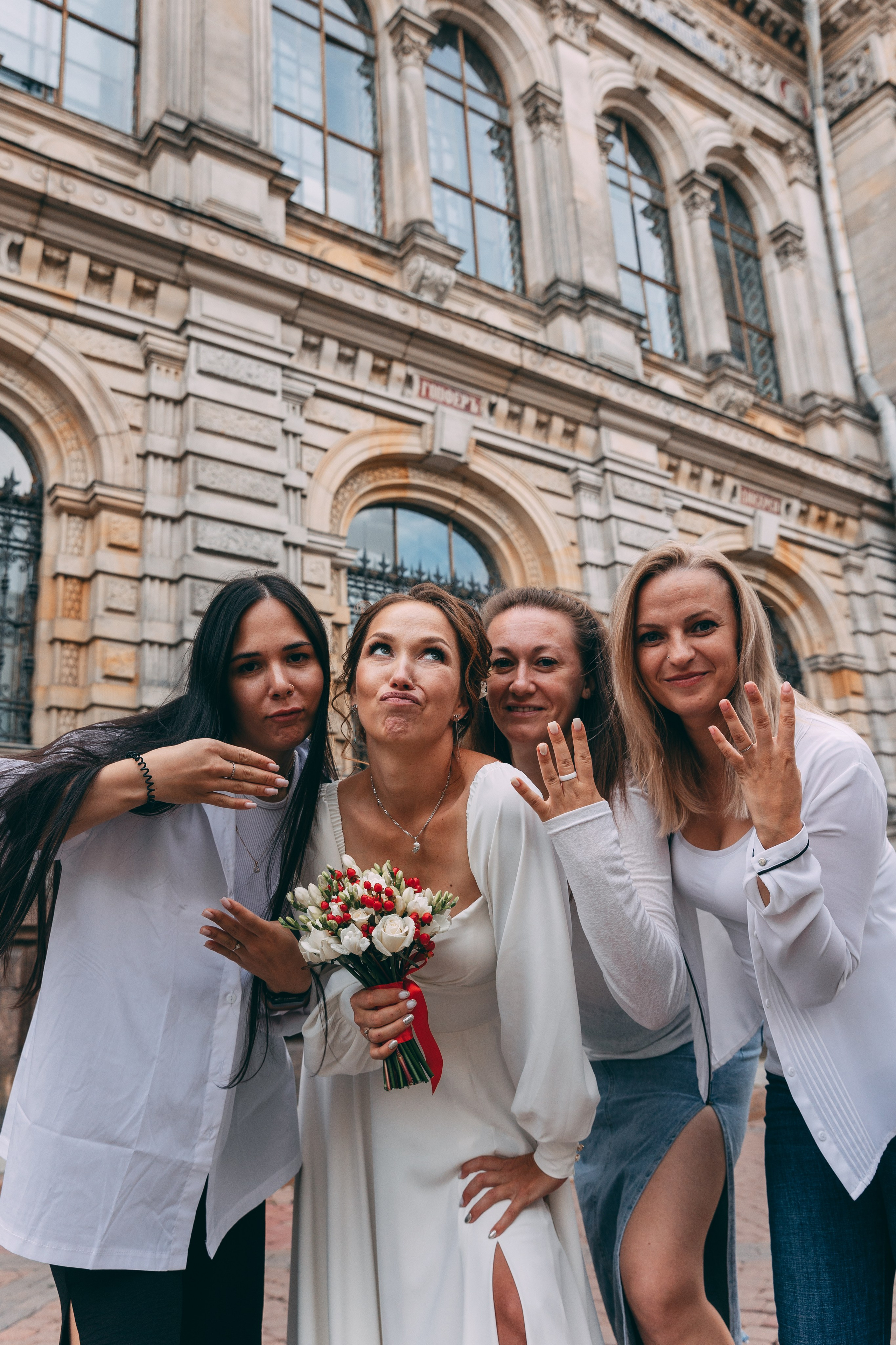 Рафаэль и Евгения. Штиглица +ЗАГС на Фурштадской. Семейный фотограф в Санкт-Петербурге Алиса Мохова