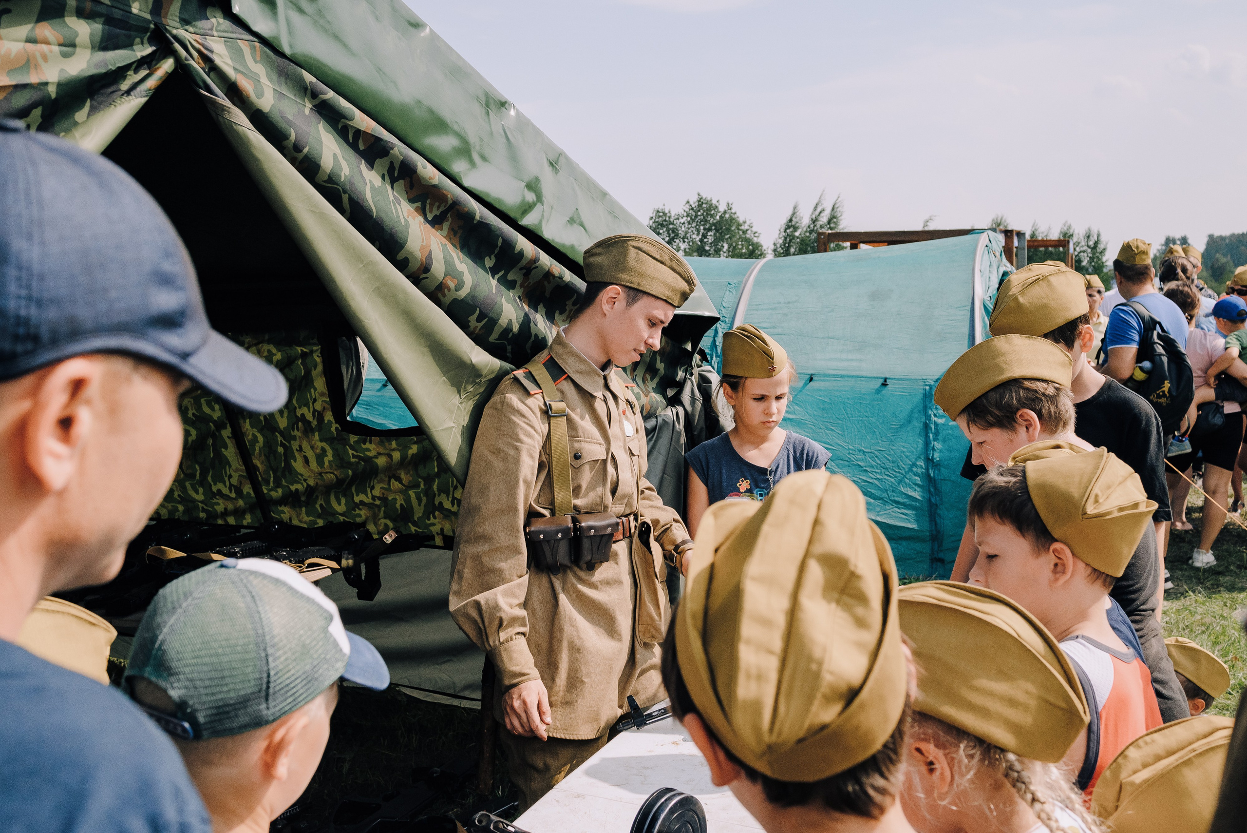 НАЗАД В БУДУЩЕЕ. РОССЕТИ. Репортажный фотограф Зуев Роман г. Челябинск